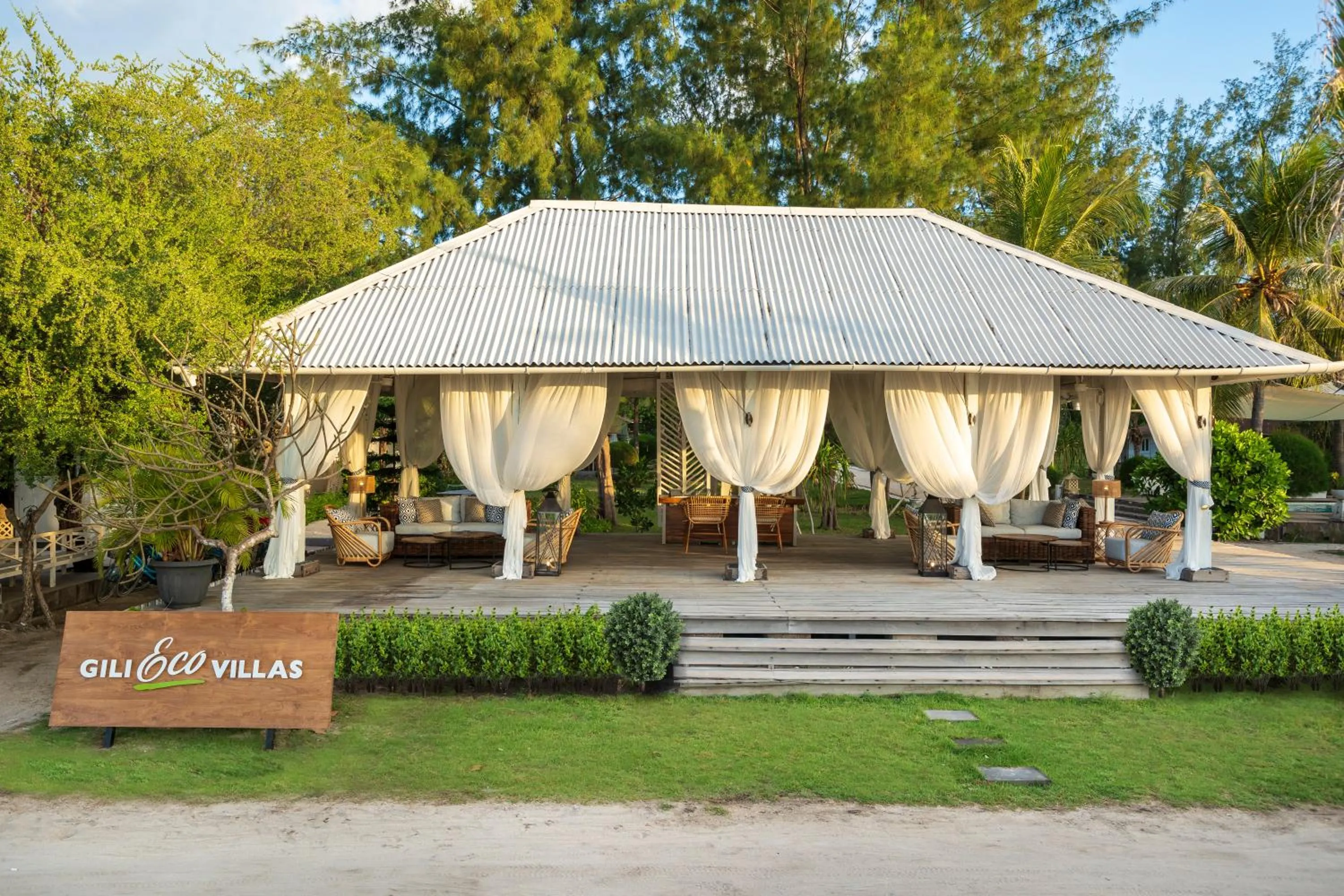 Facade/entrance in Gili Eco Villas