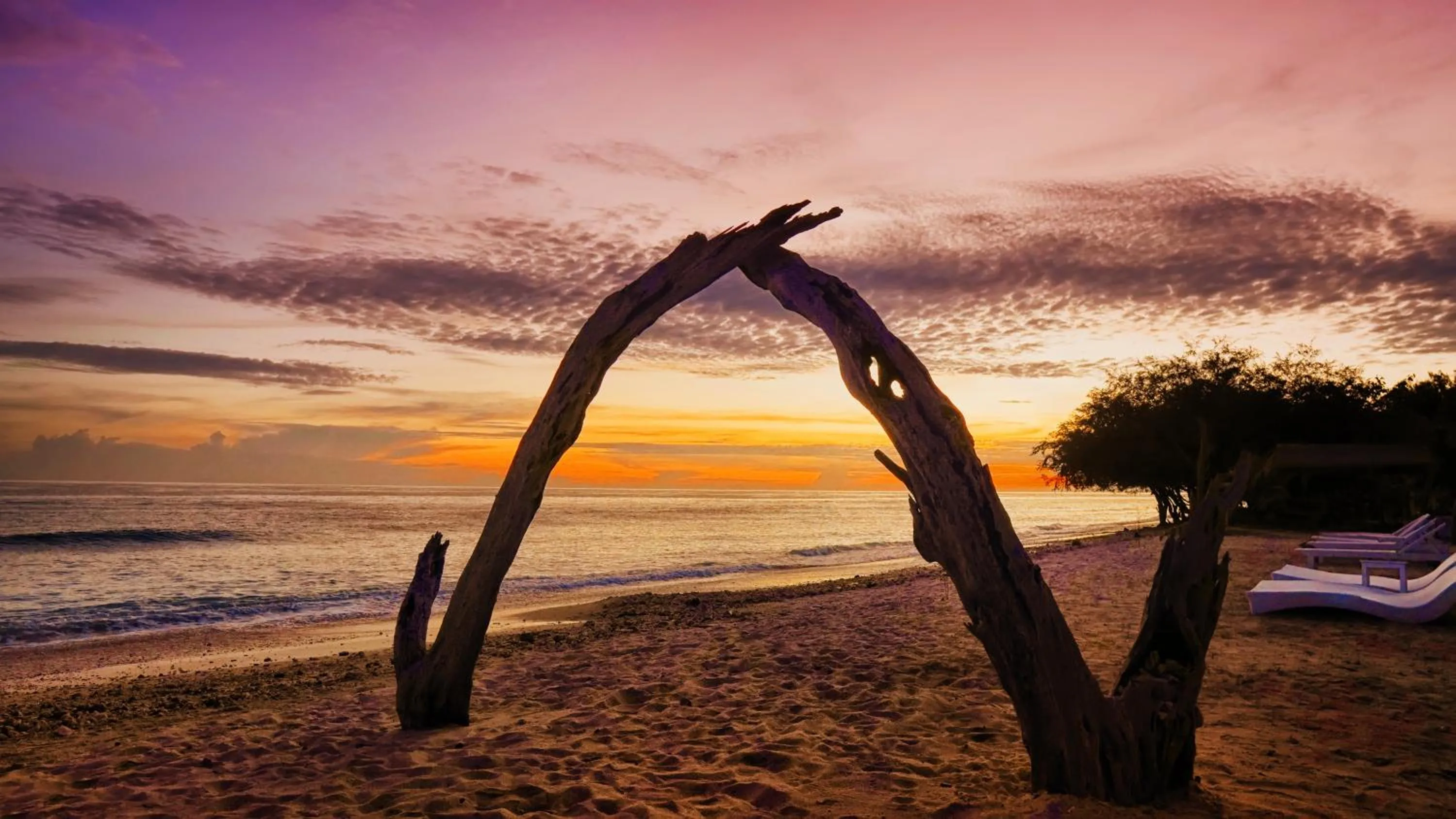 Sunrise in Gili Eco Villas