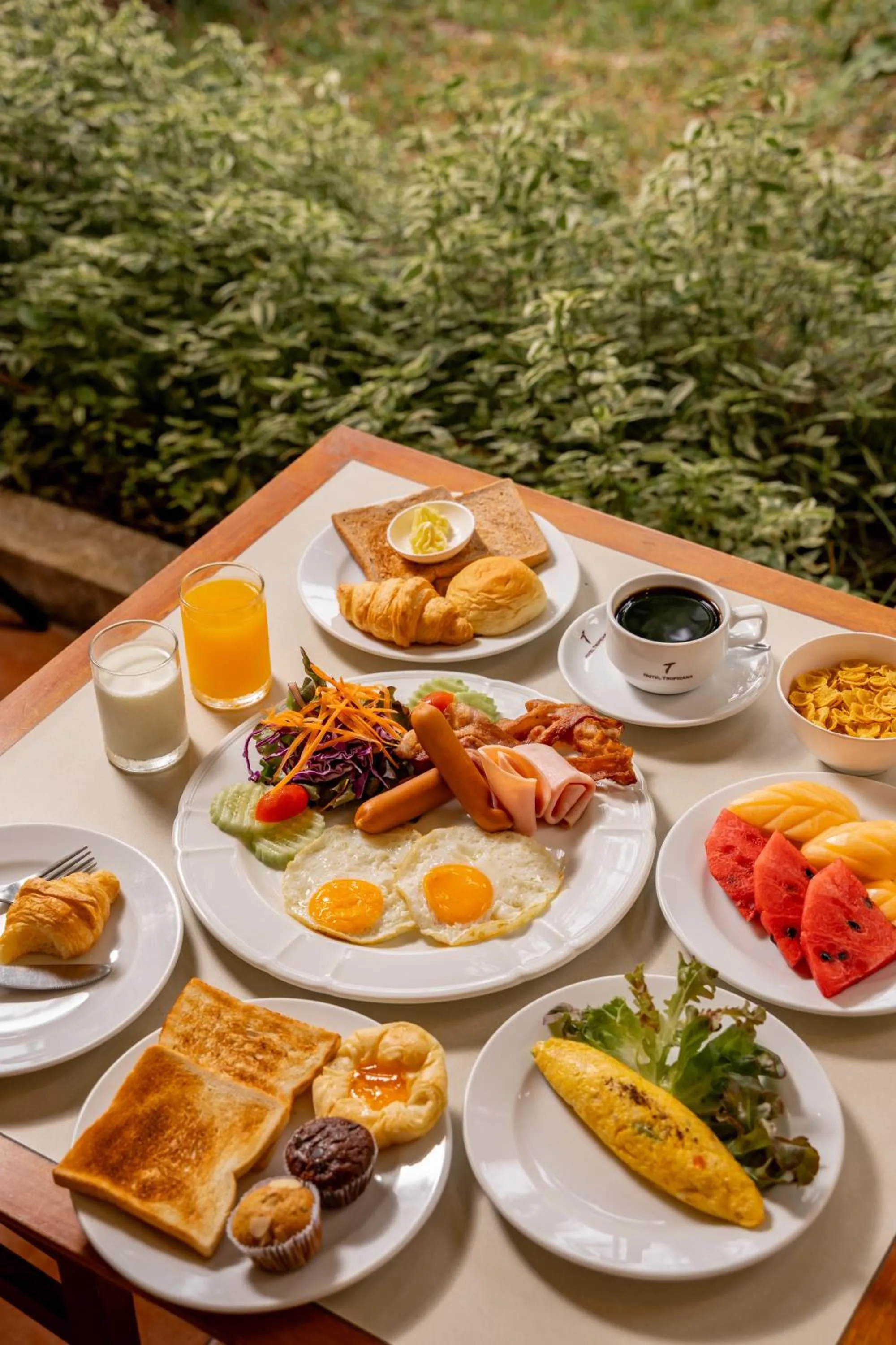 Breakfast in Hotel Tropicana Pattaya