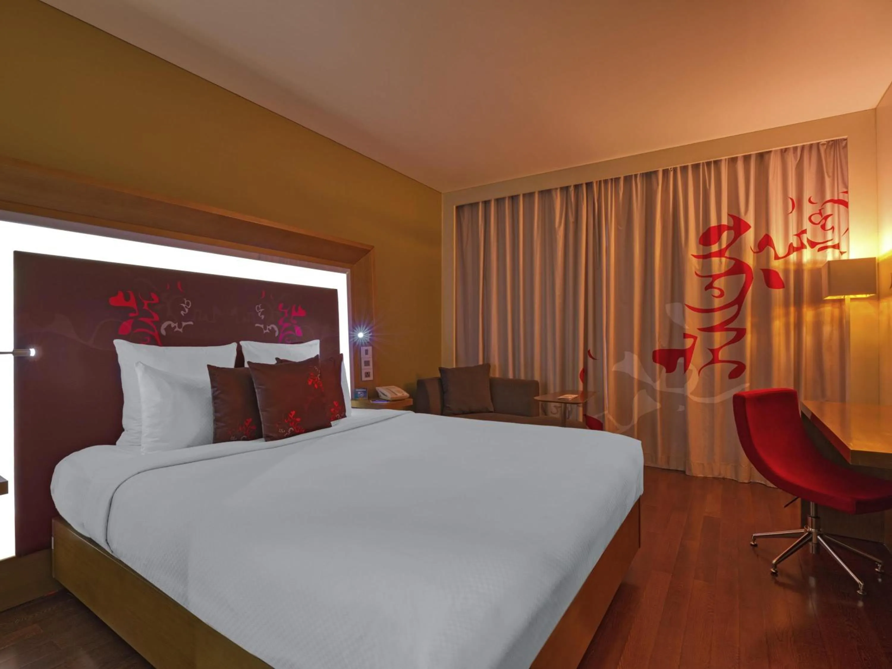 Bedroom, Bed in Novotel Bengaluru Outer Ring Road