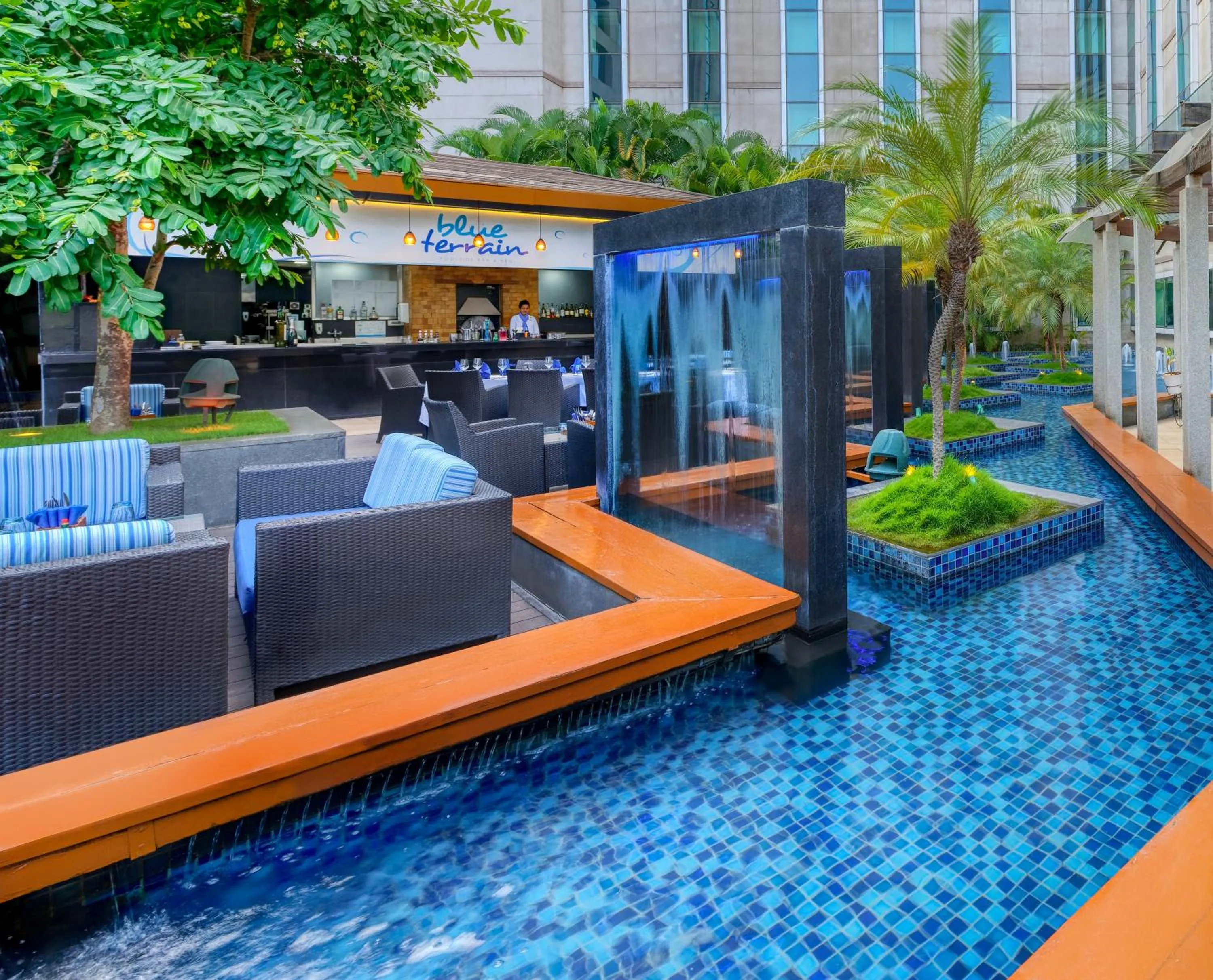 Restaurant/places to eat in Novotel Bengaluru Outer Ring Road