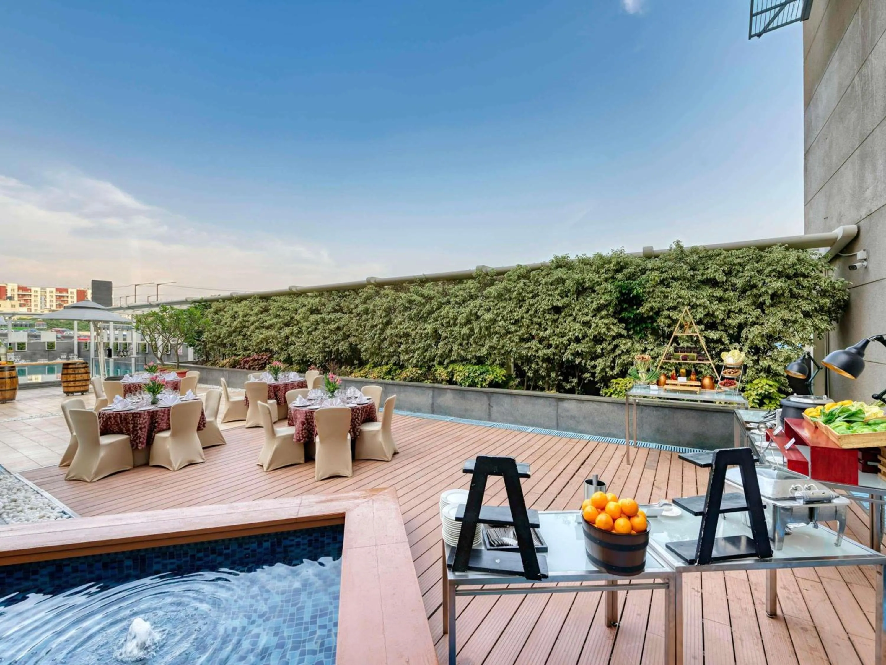 Restaurant/places to eat in Novotel Bengaluru Outer Ring Road