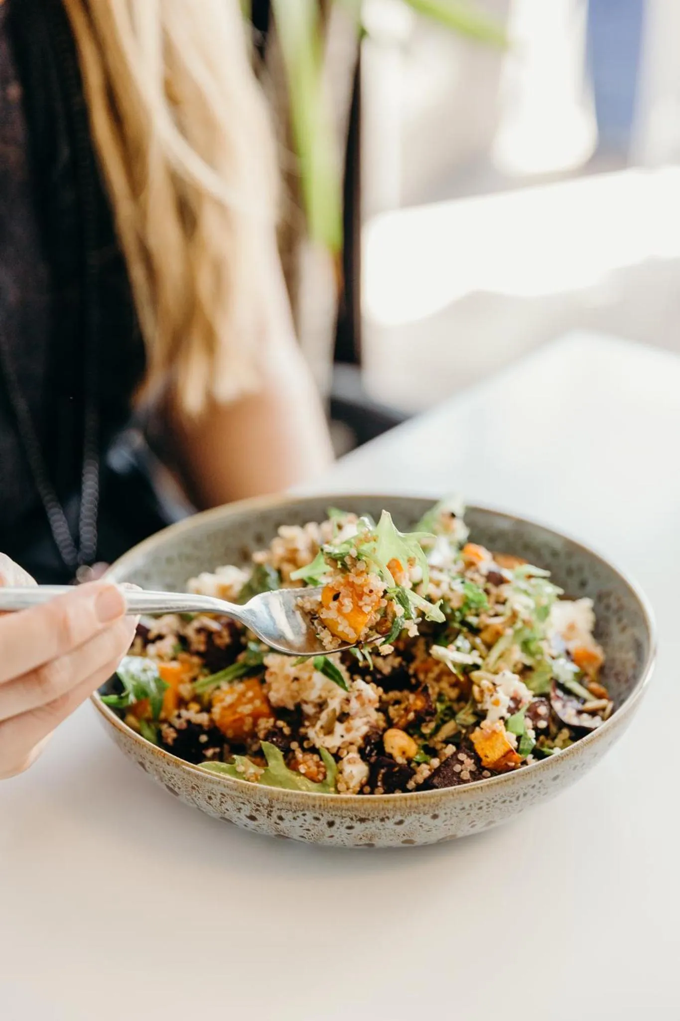 Restaurant/places to eat in Nags Head Hotel