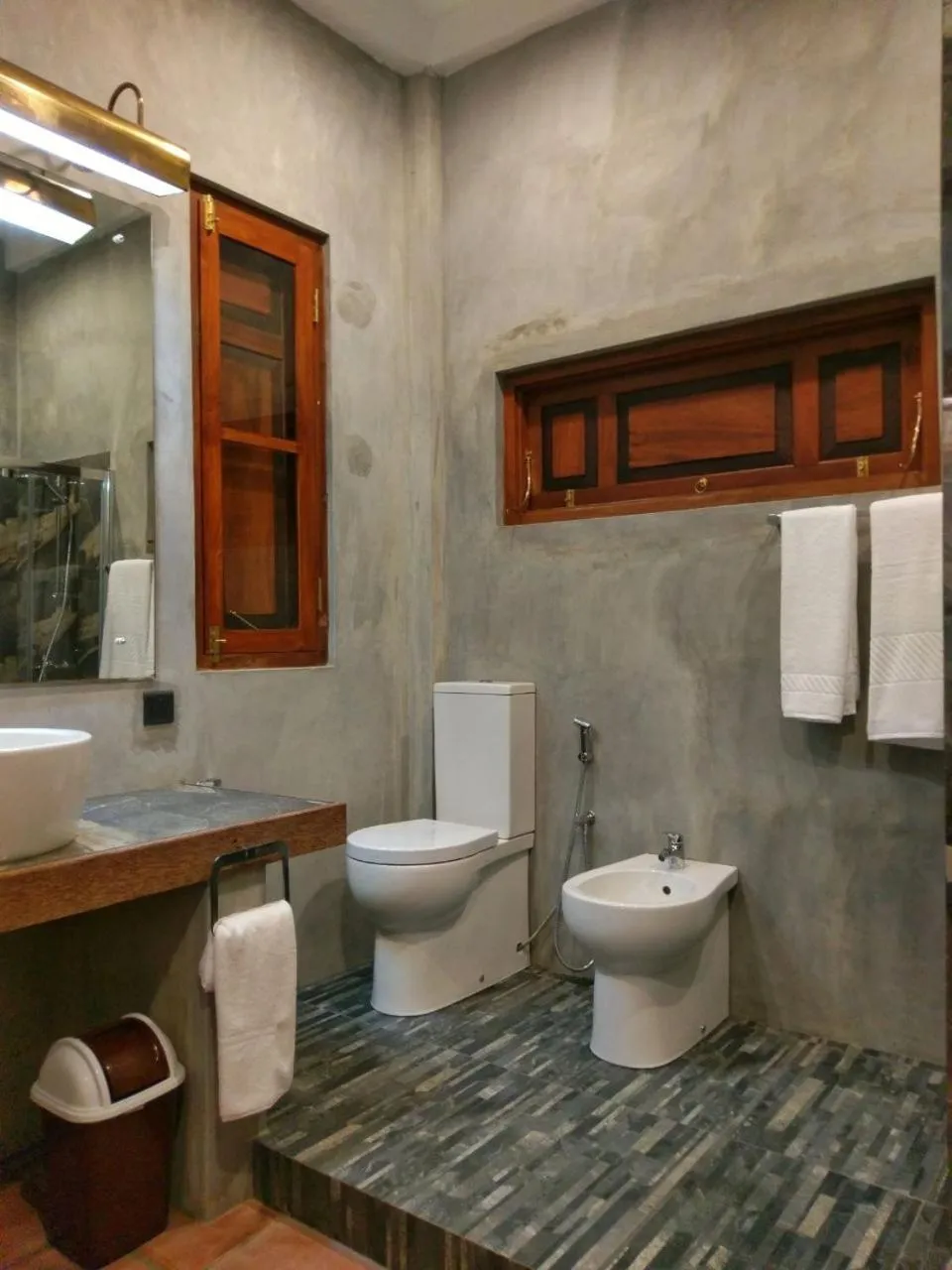 Toilet in Selavi Resort Bentota