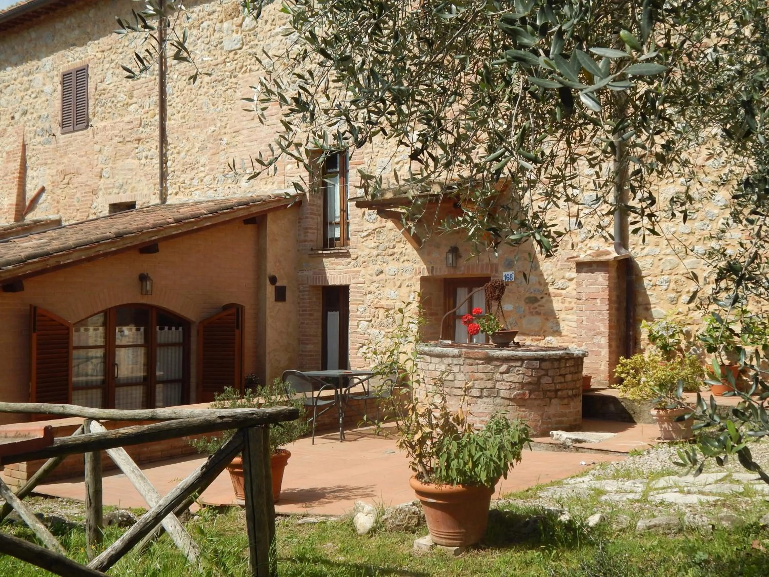 Fullino Nero Rta - Residenza Turistico Alberghiera