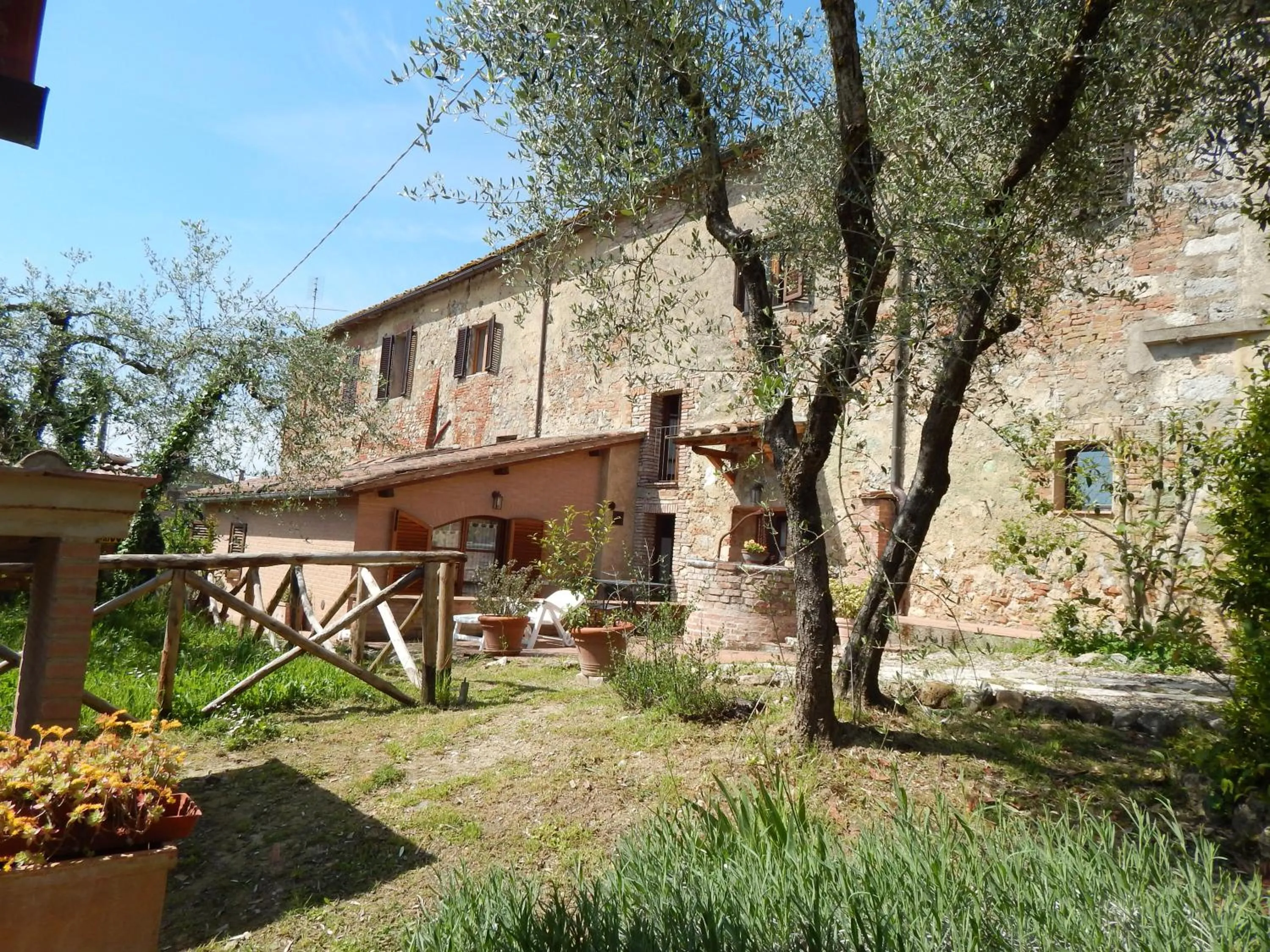 Fullino Nero Rta - Residenza Turistico Alberghiera