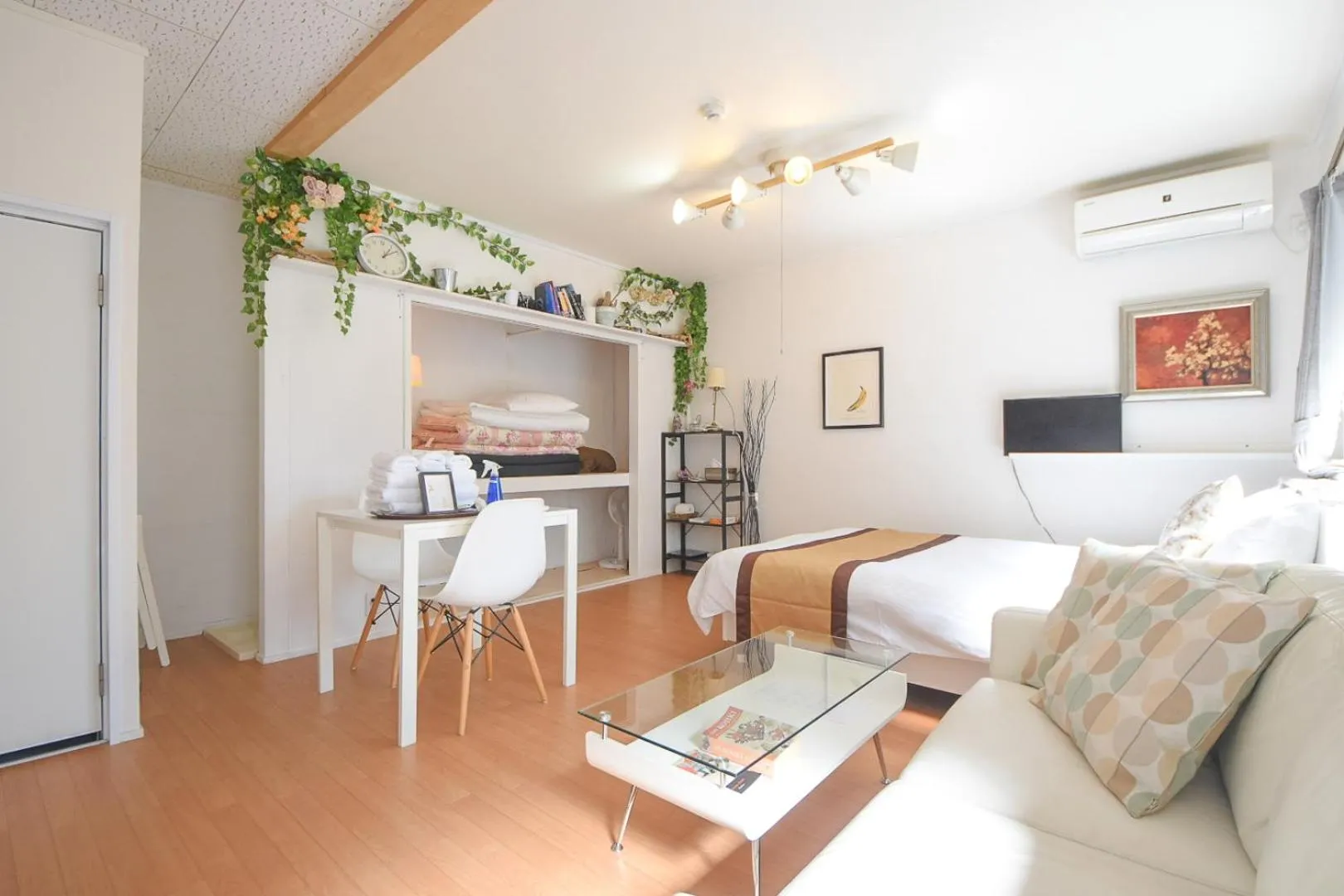 Photo of the whole room in Comfy Stay MR1 & MR2