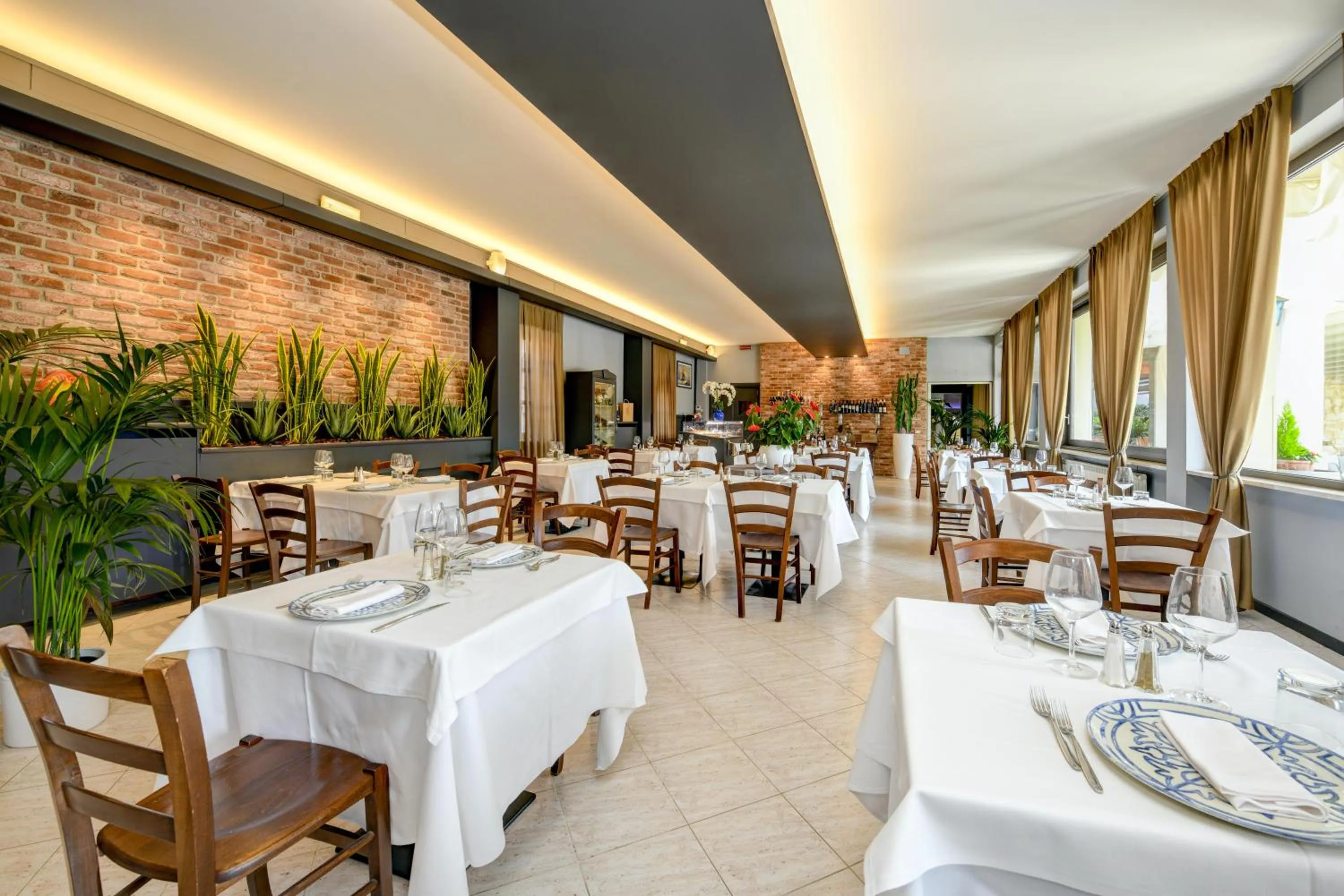 Restaurant/places to eat in Albergo Locanda Primavera