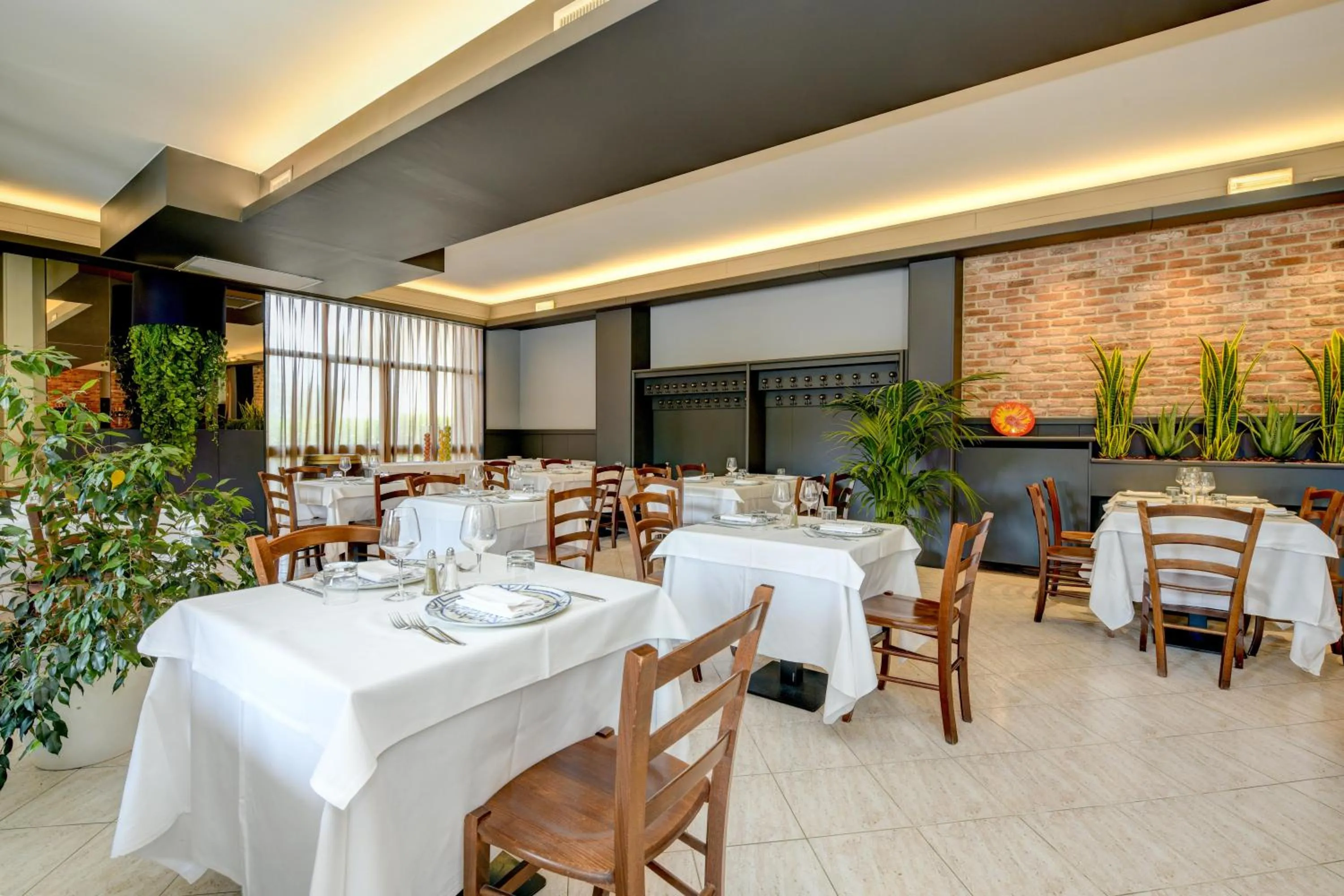 Restaurant/places to eat in Albergo Locanda Primavera