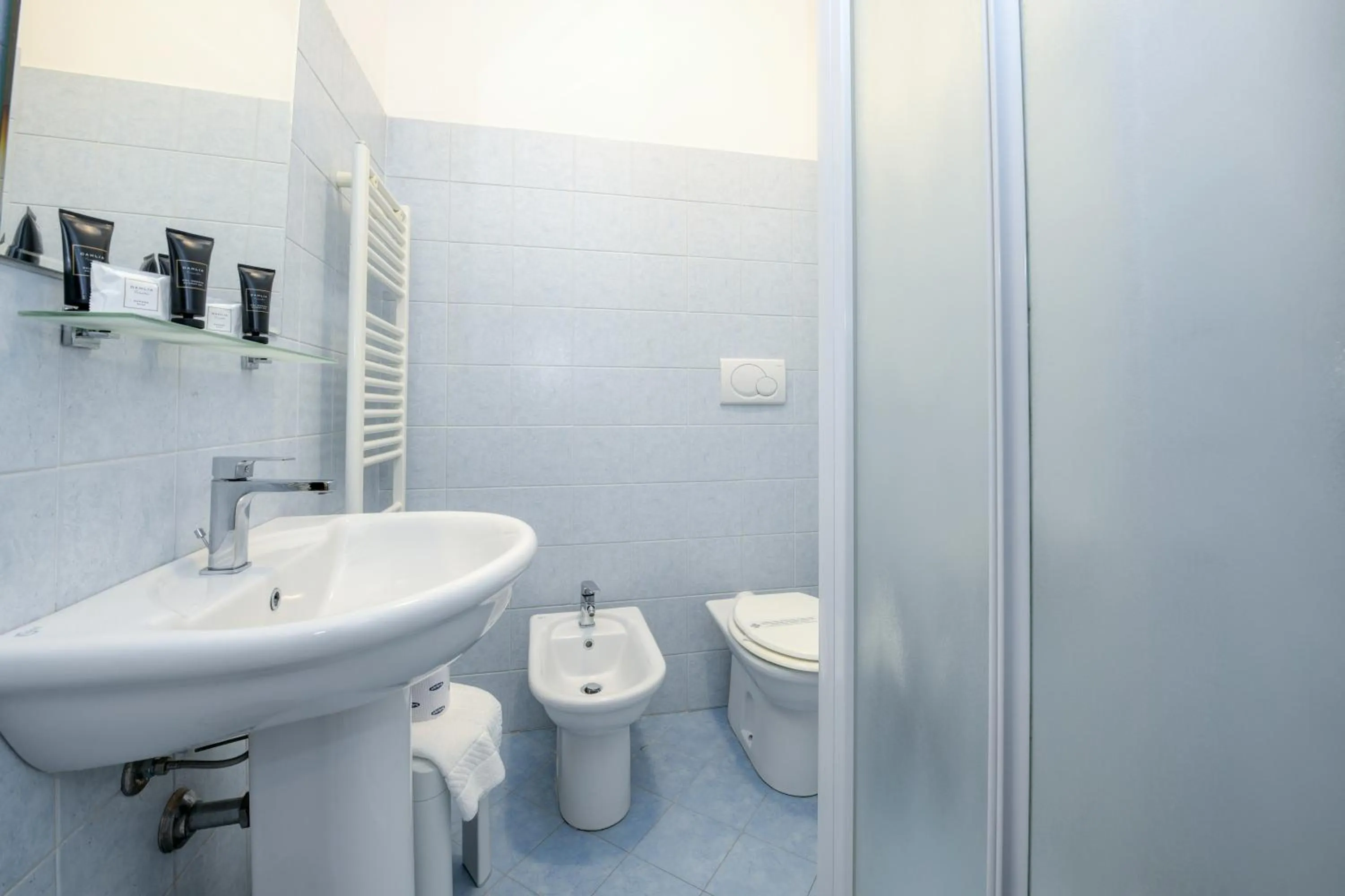 Bathroom in Albergo Locanda Primavera