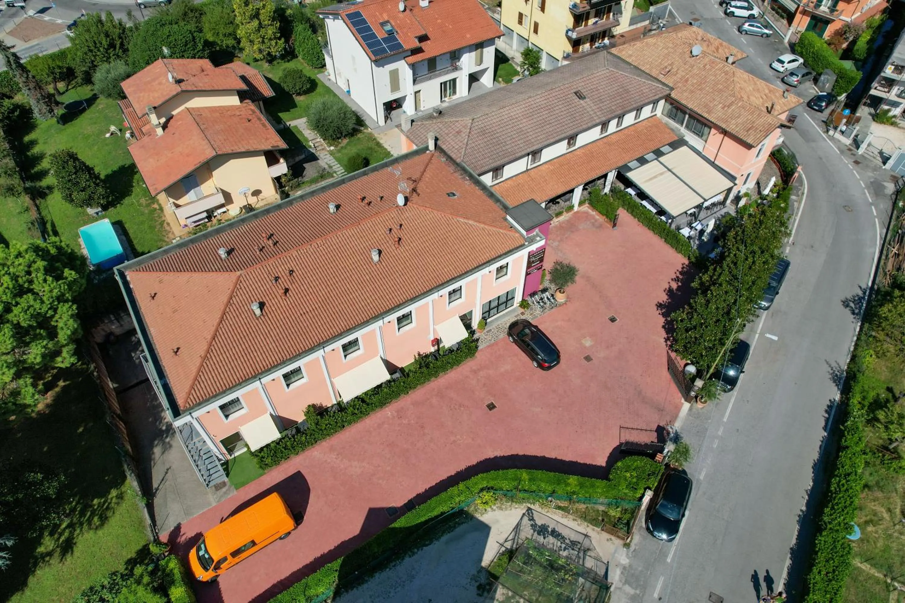 Property building in Albergo Locanda Primavera