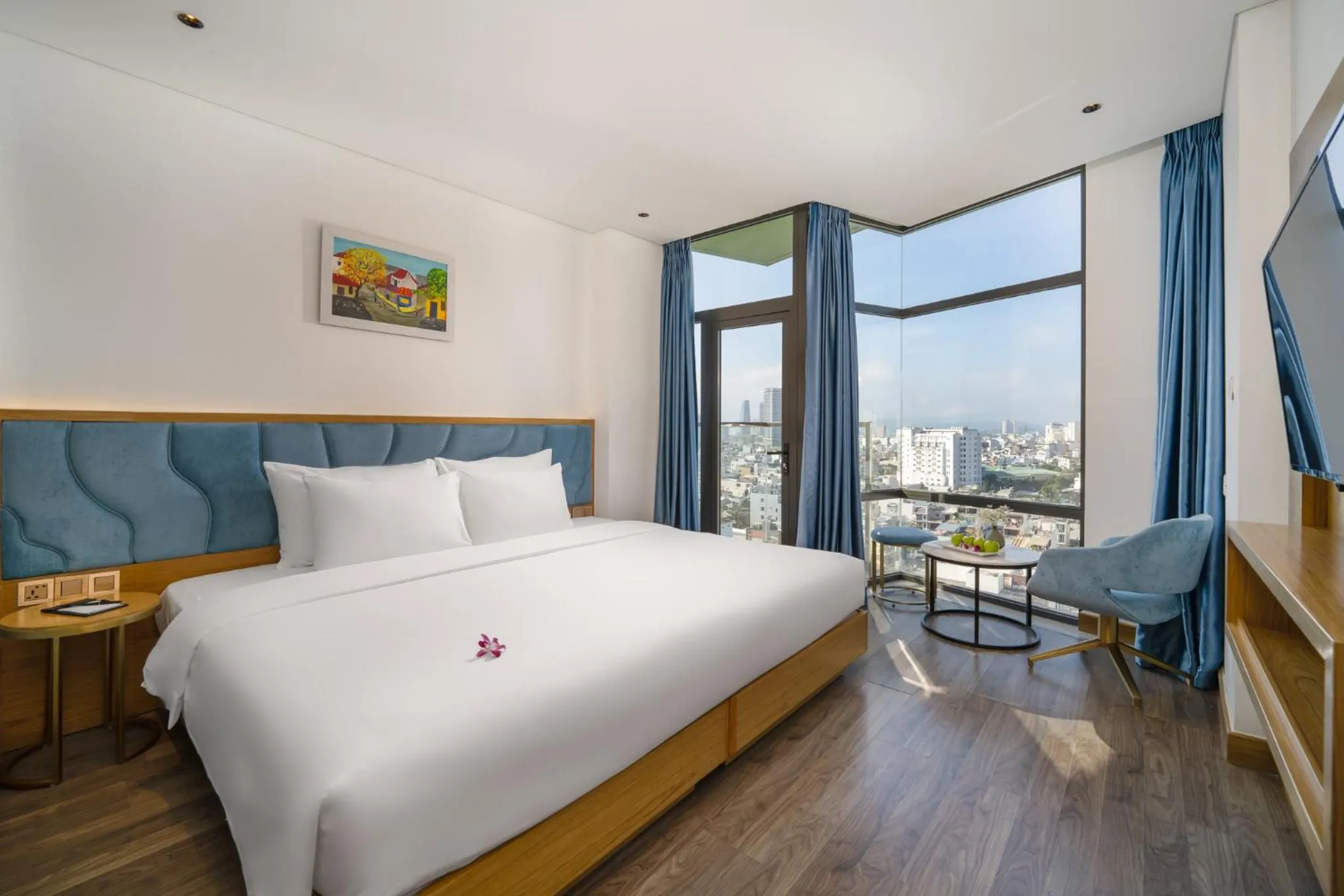 Bedroom, Bed in San Marino Boutique Danang - 10 mins to Dragon Bridge & 15 mins to My Khe Beach