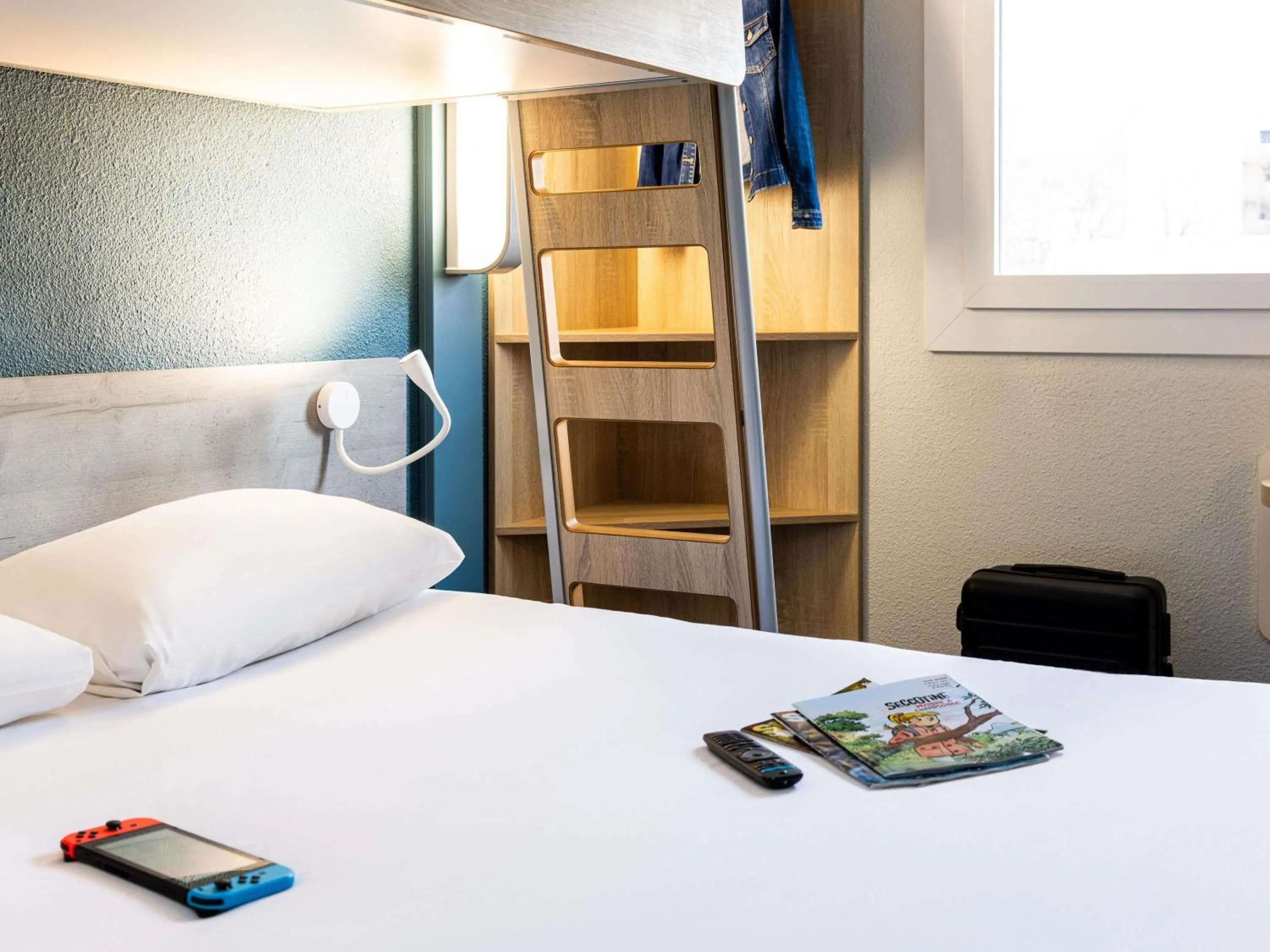 Bedroom, Bed in ibis budget Carcassonne La Cité