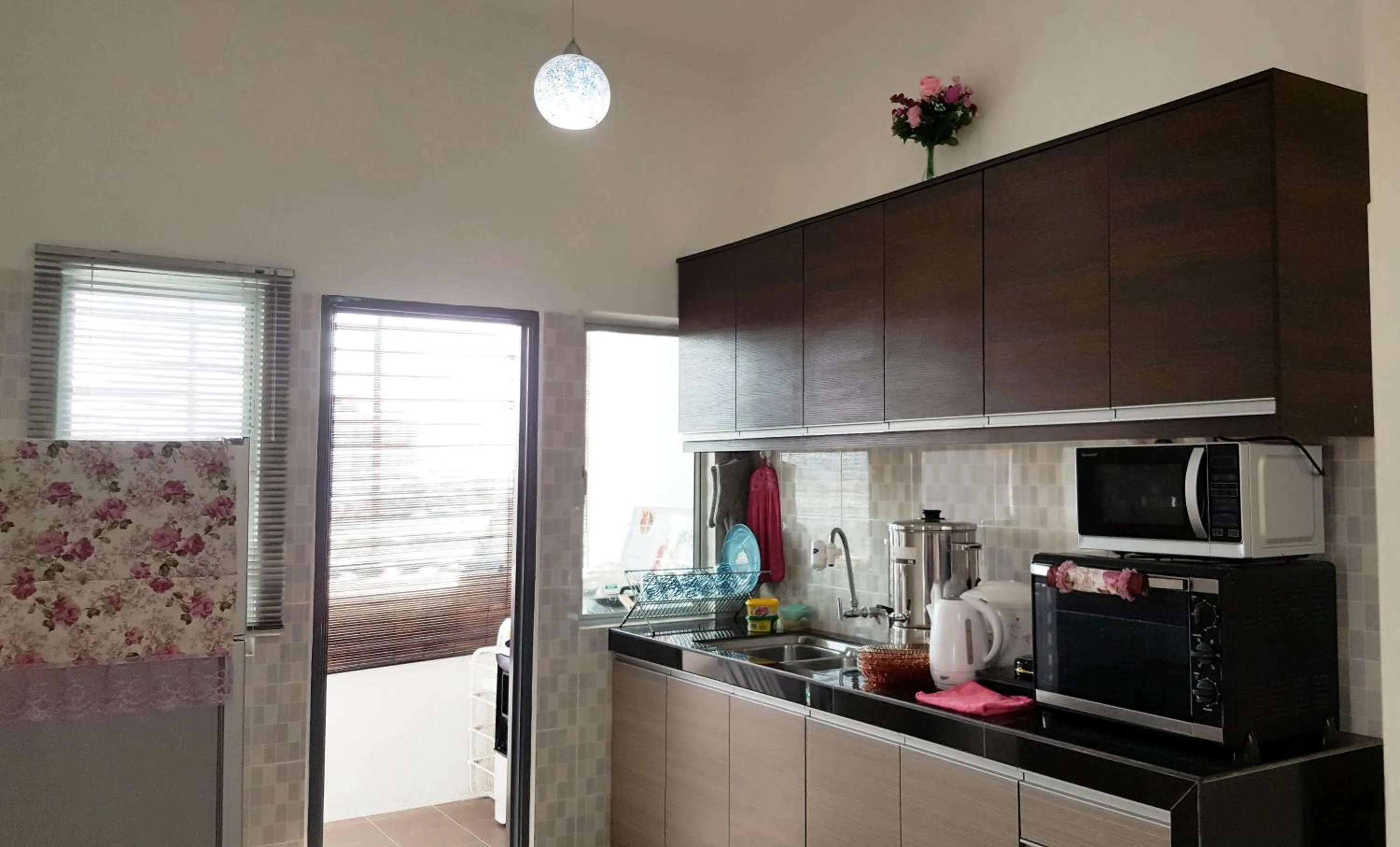 Kitchen or kitchenette in Mahkota Cheras Sweet Condo 1-14 pax near MRT to KL