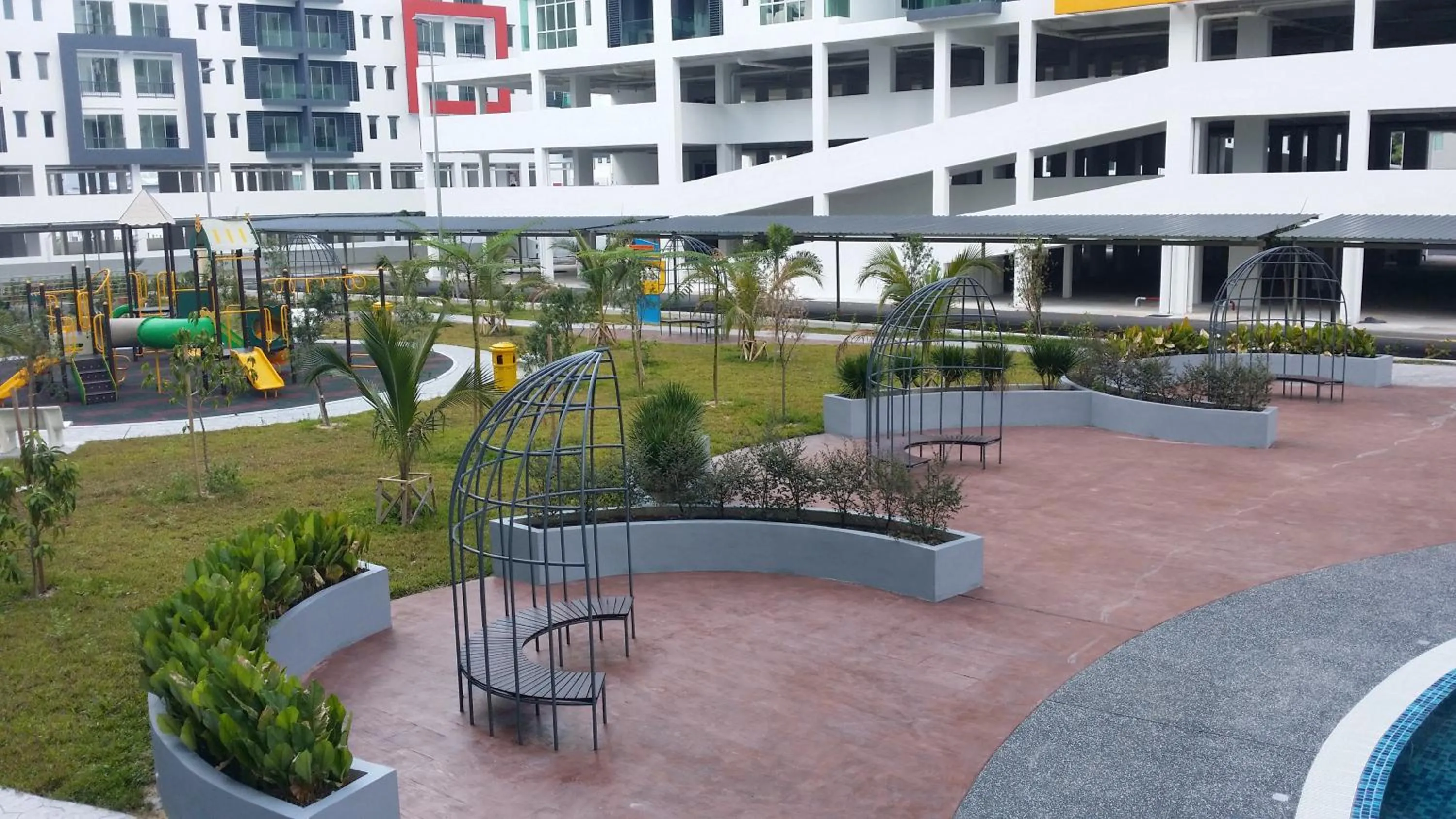 Garden in Mahkota Cheras Sweet Condo 1-14 pax near MRT to KL