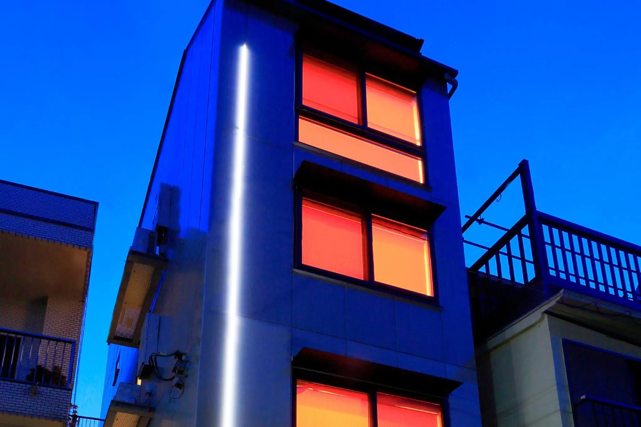 Facade/entrance in La Krasse Sumida