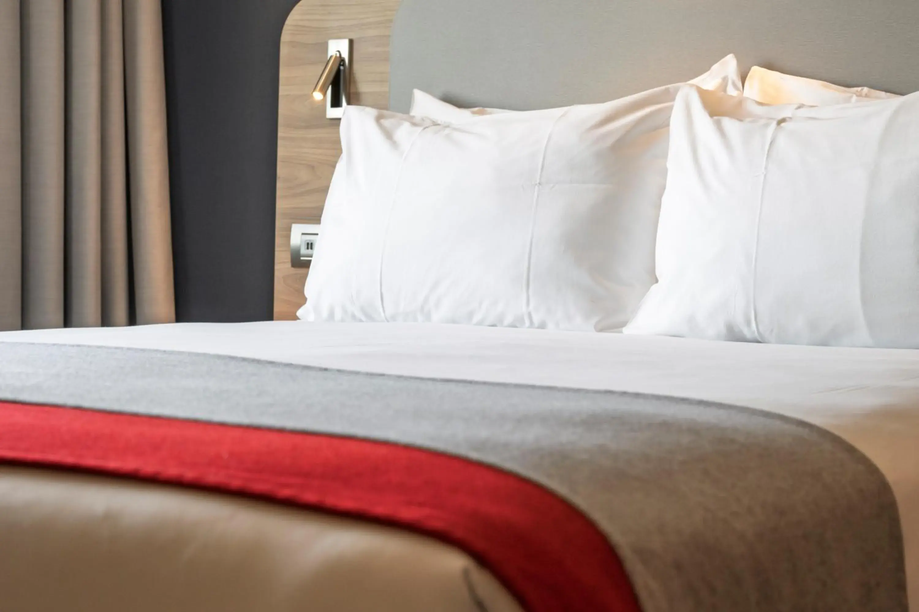 Standard Room with Free Breakfast in Holiday Inn Express Geneva Airport by IHG Standard Room with Free Breakfast in Holiday Inn Express Geneva Airport by IHG