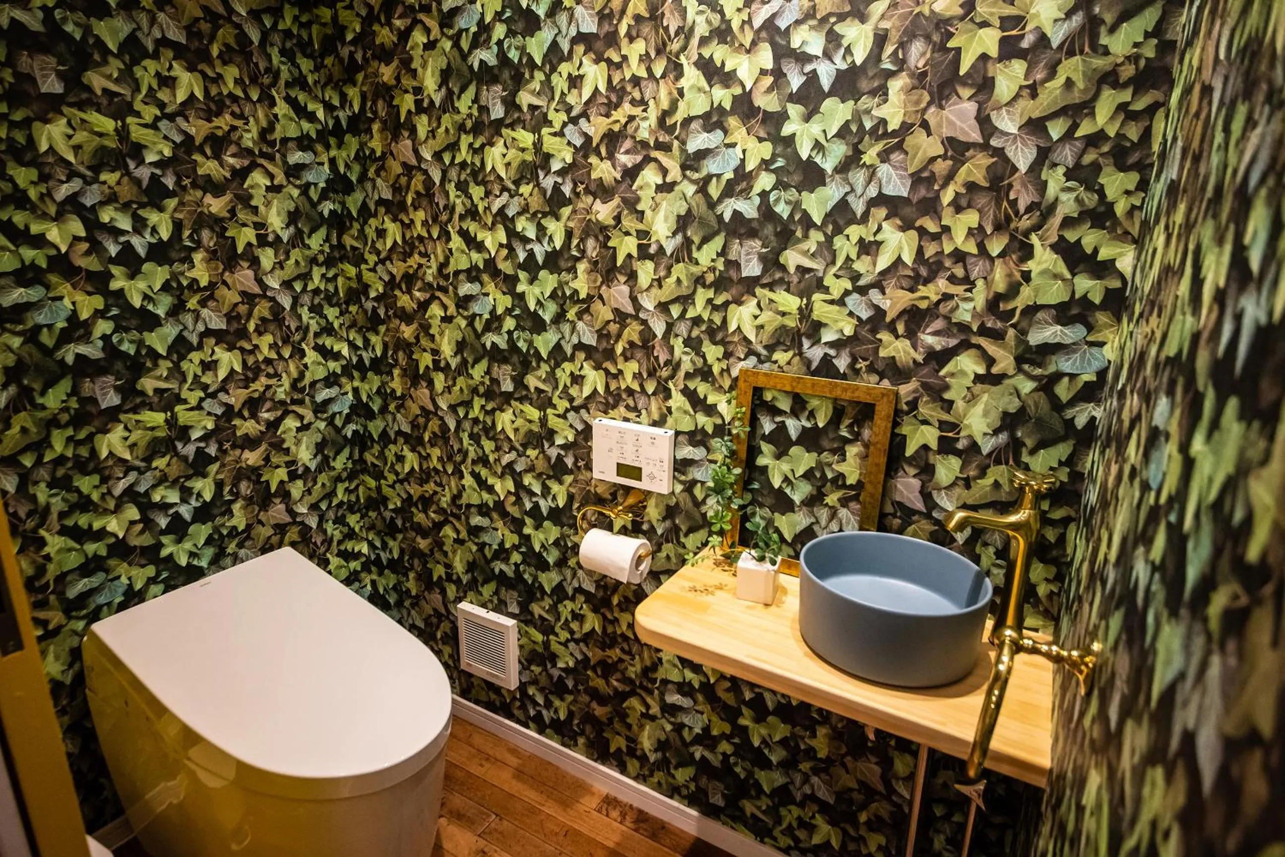 Toilet in Inari Ohan