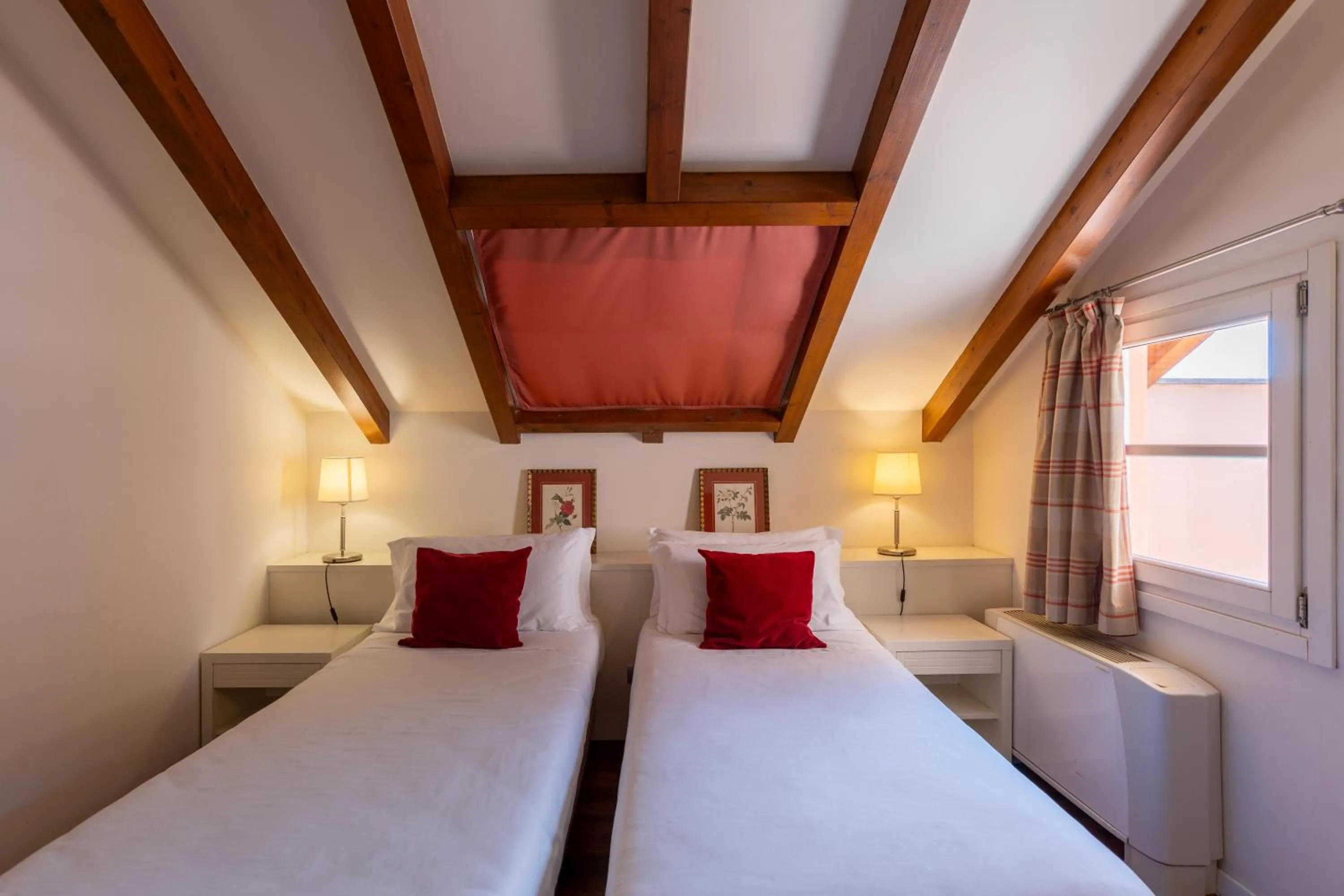 Bedroom, Bed in Resort Antico Verbano