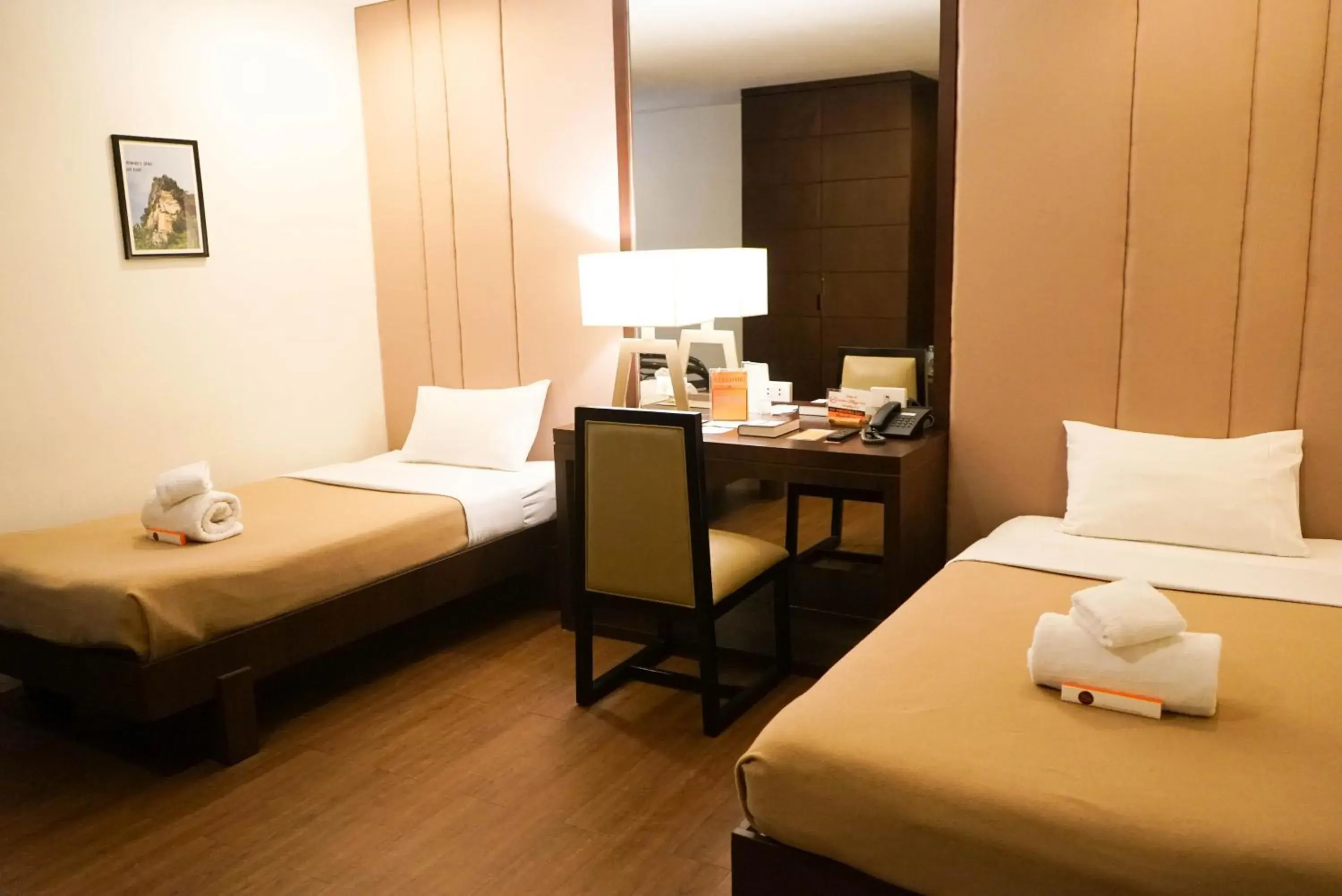 Bed in Tacloban Plaza Hotel Bed in Tacloban Plaza Hotel