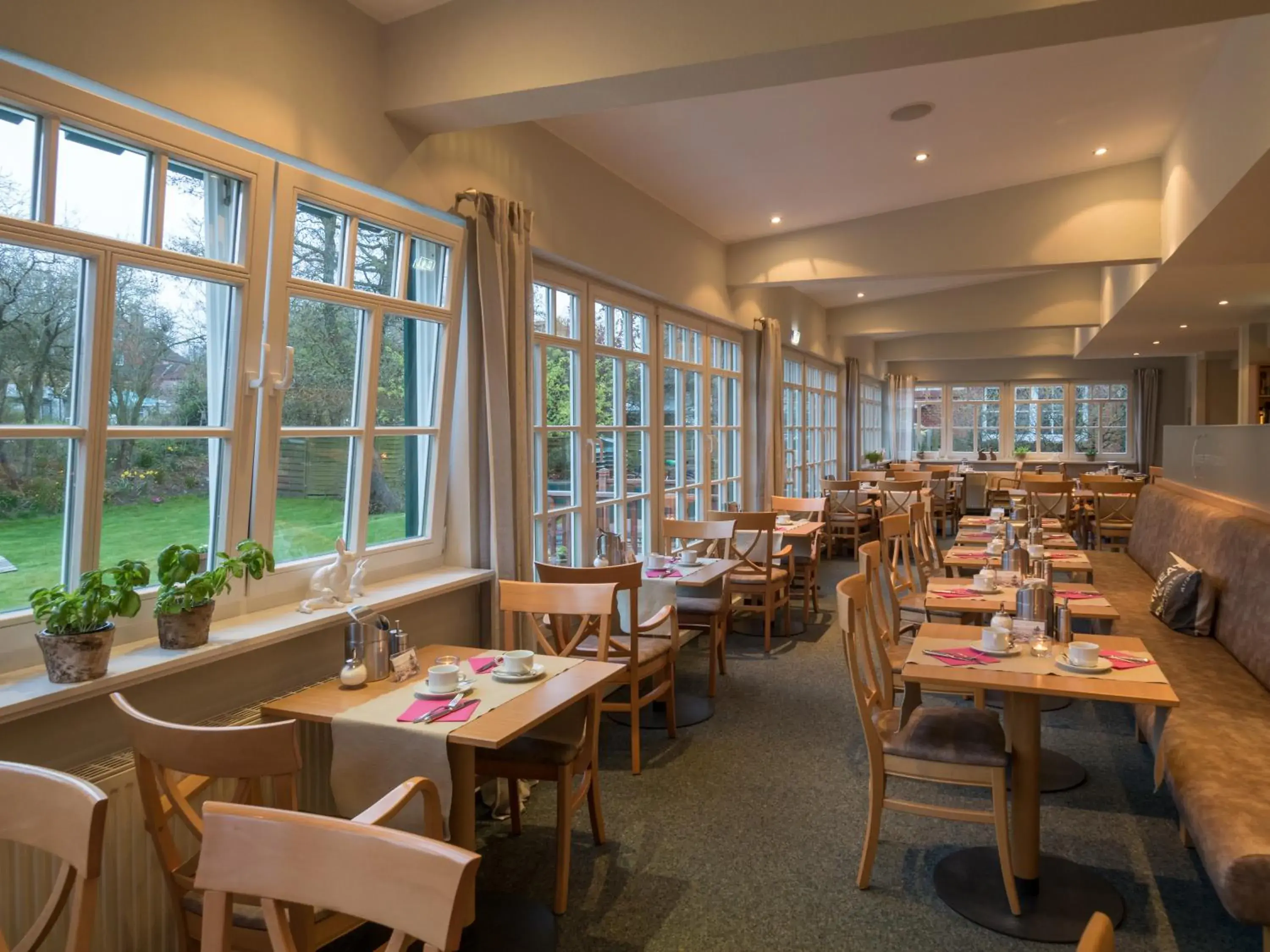 Restaurant/places to eat in Hotel Spiekeroog Restaurant/places to eat in Hotel Spiekeroog