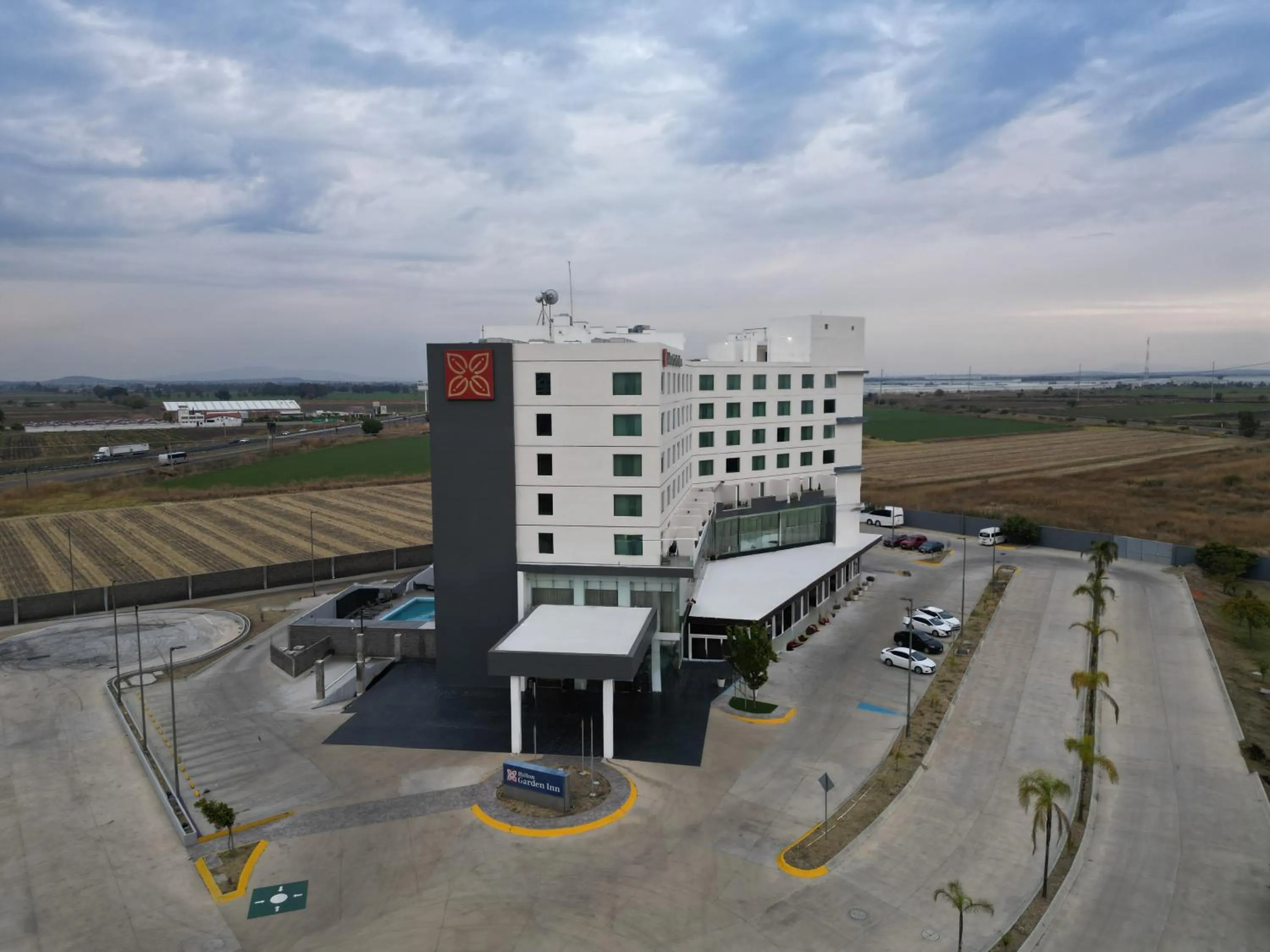 Property building in Hilton Garden Inn Salamanca