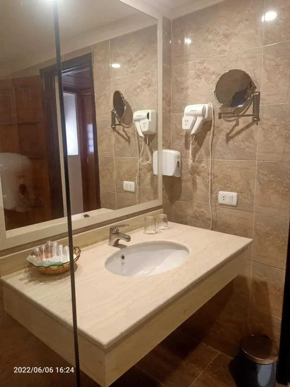 Toilet, Bathroom in Tivoli Hotel Aqua Park