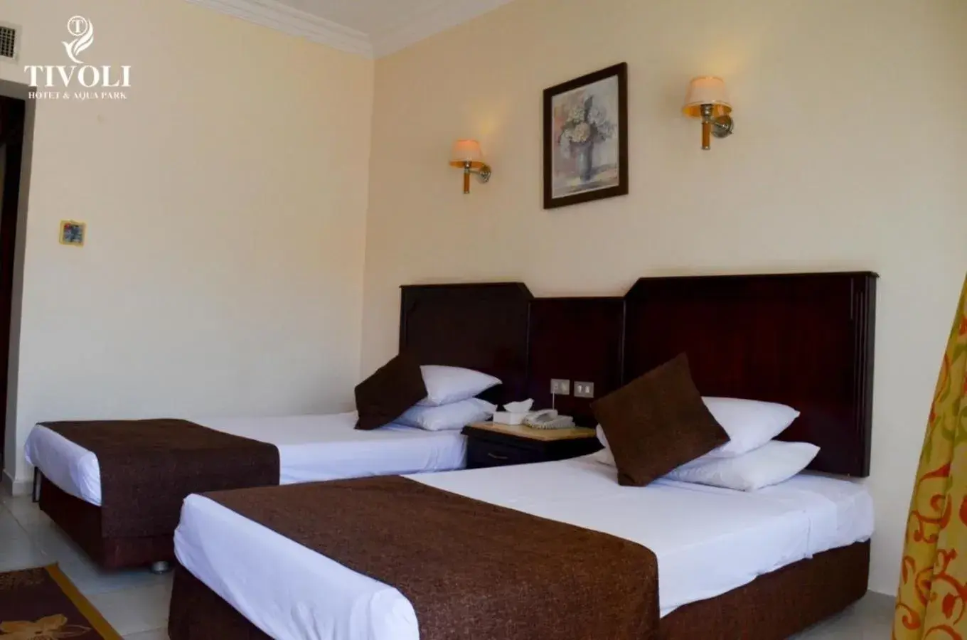 Photo of the whole room, Bed in Tivoli Hotel Aqua Park