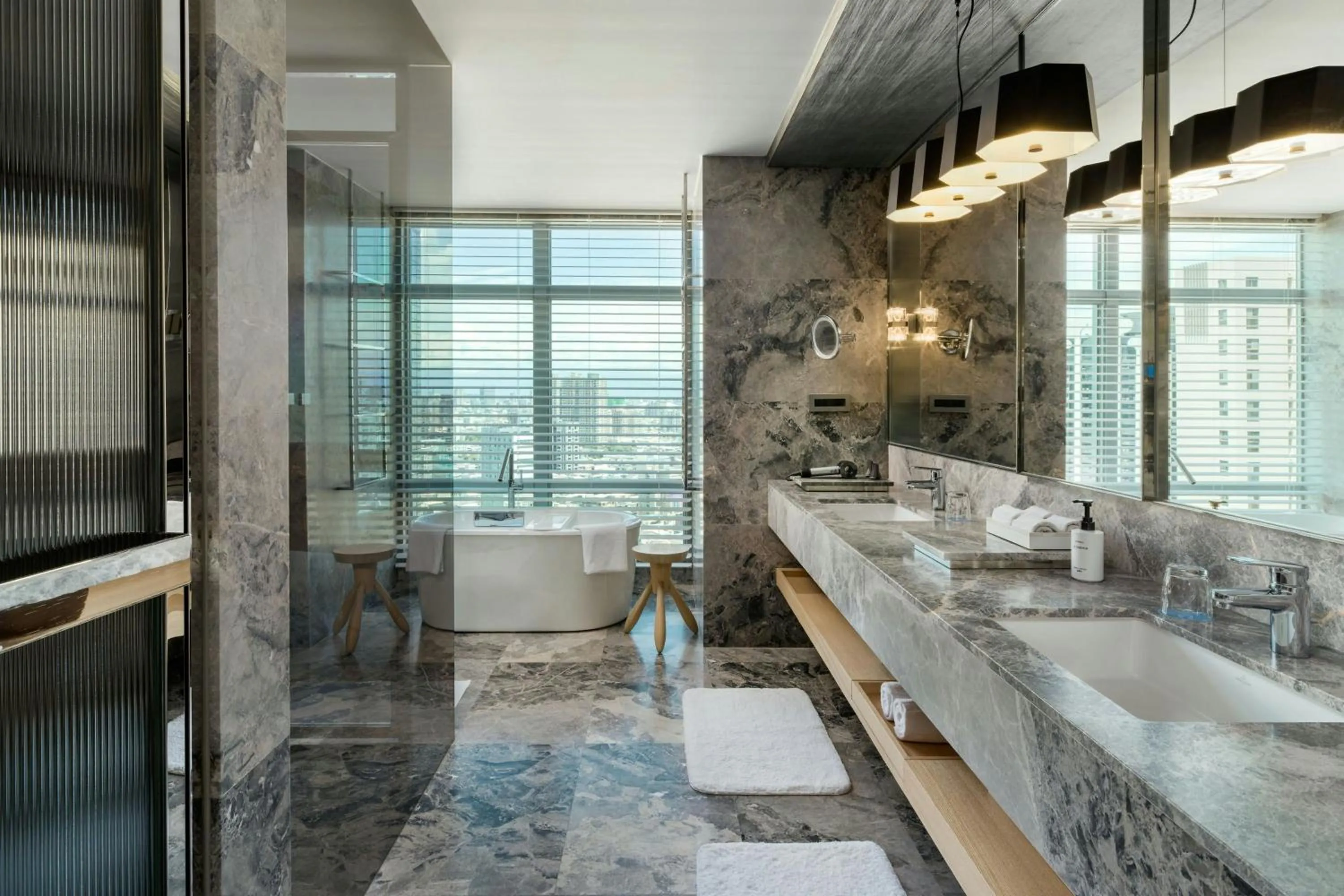 Bathroom in THE AMNIS, a Luxury Collection Hotel, Kaohsiung