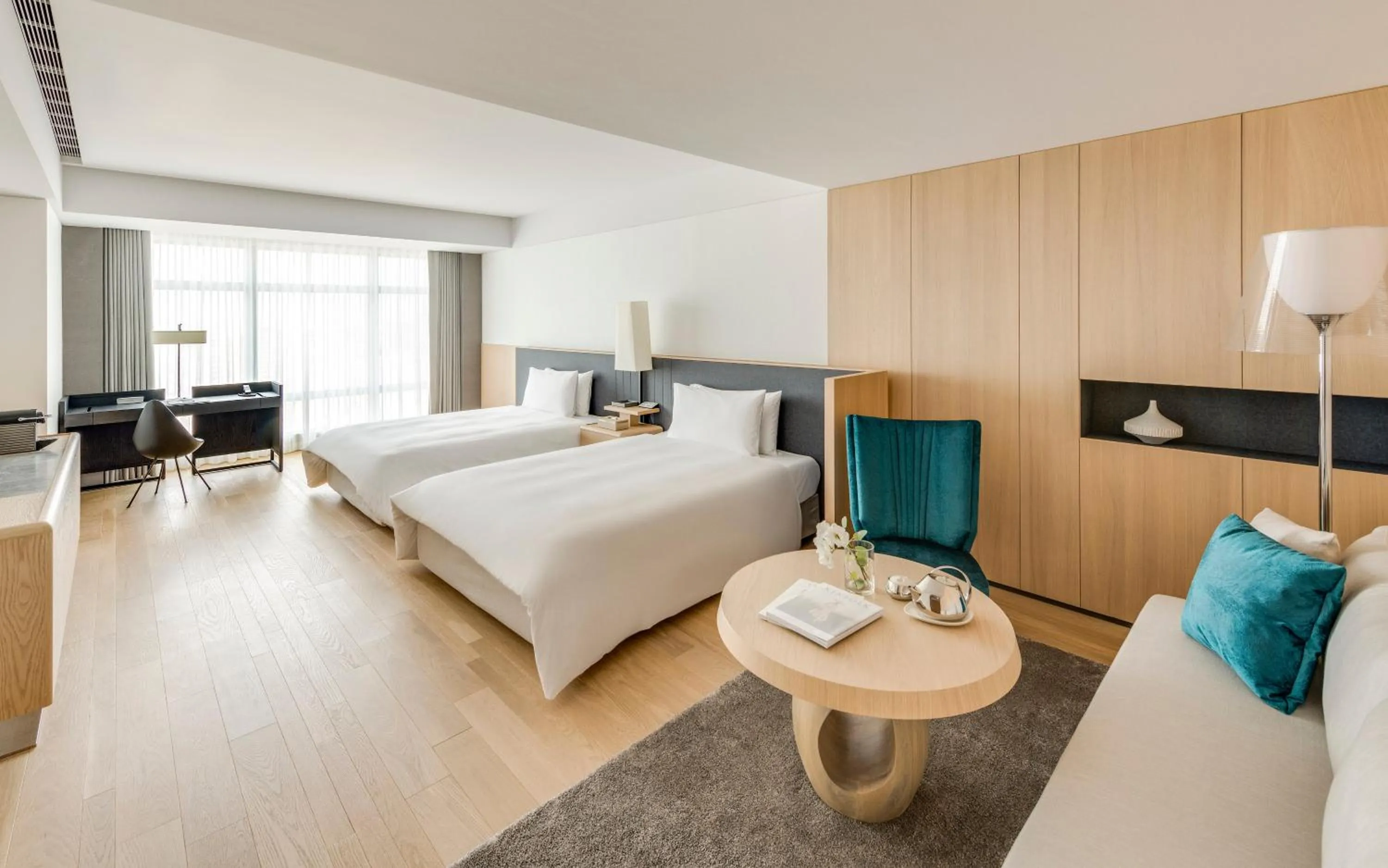 Deluxe Twin Room in Silks Club