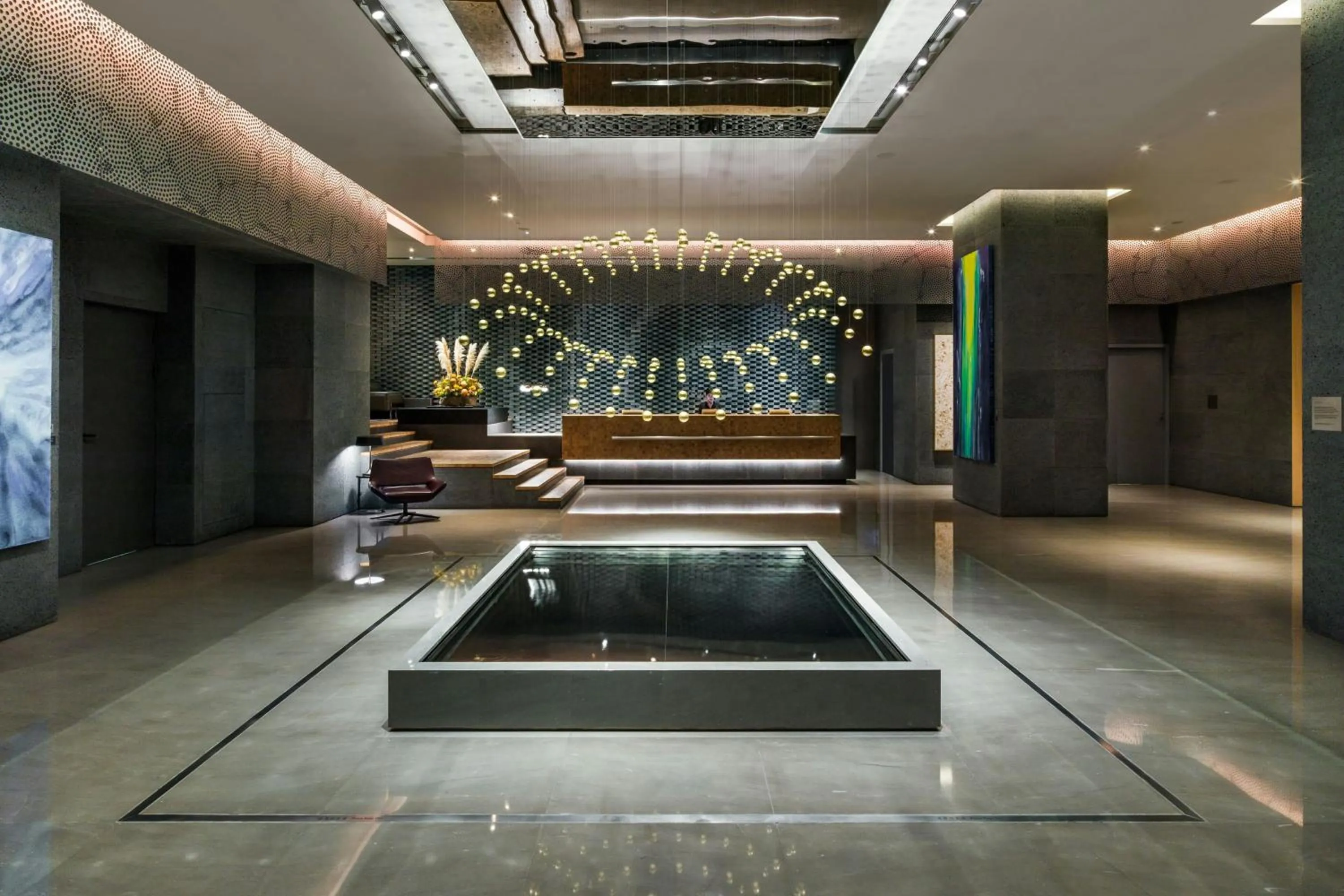 Lobby or reception in THE AMNIS, a Luxury Collection Hotel, Kaohsiung