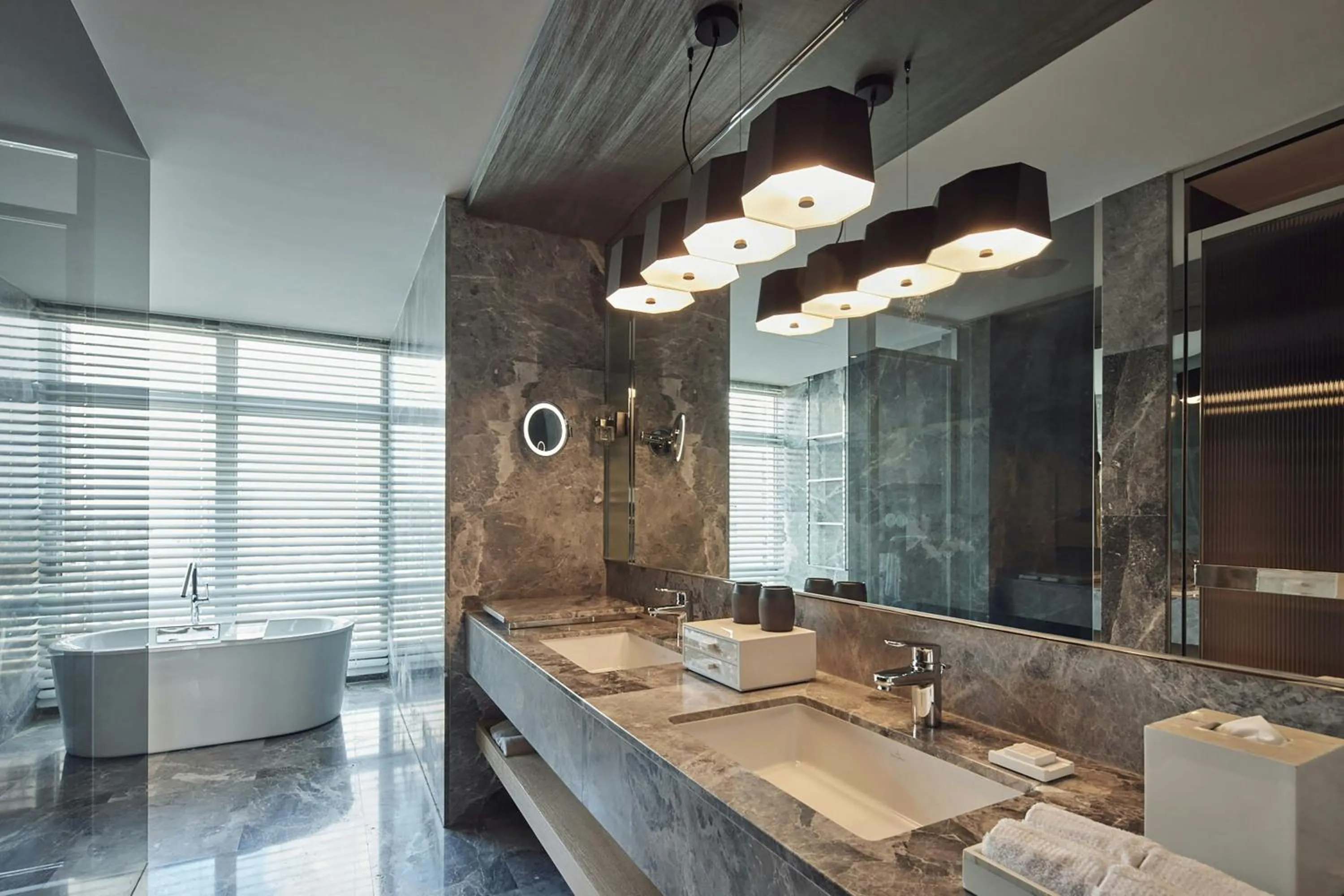Bathroom in THE AMNIS, a Luxury Collection Hotel, Kaohsiung