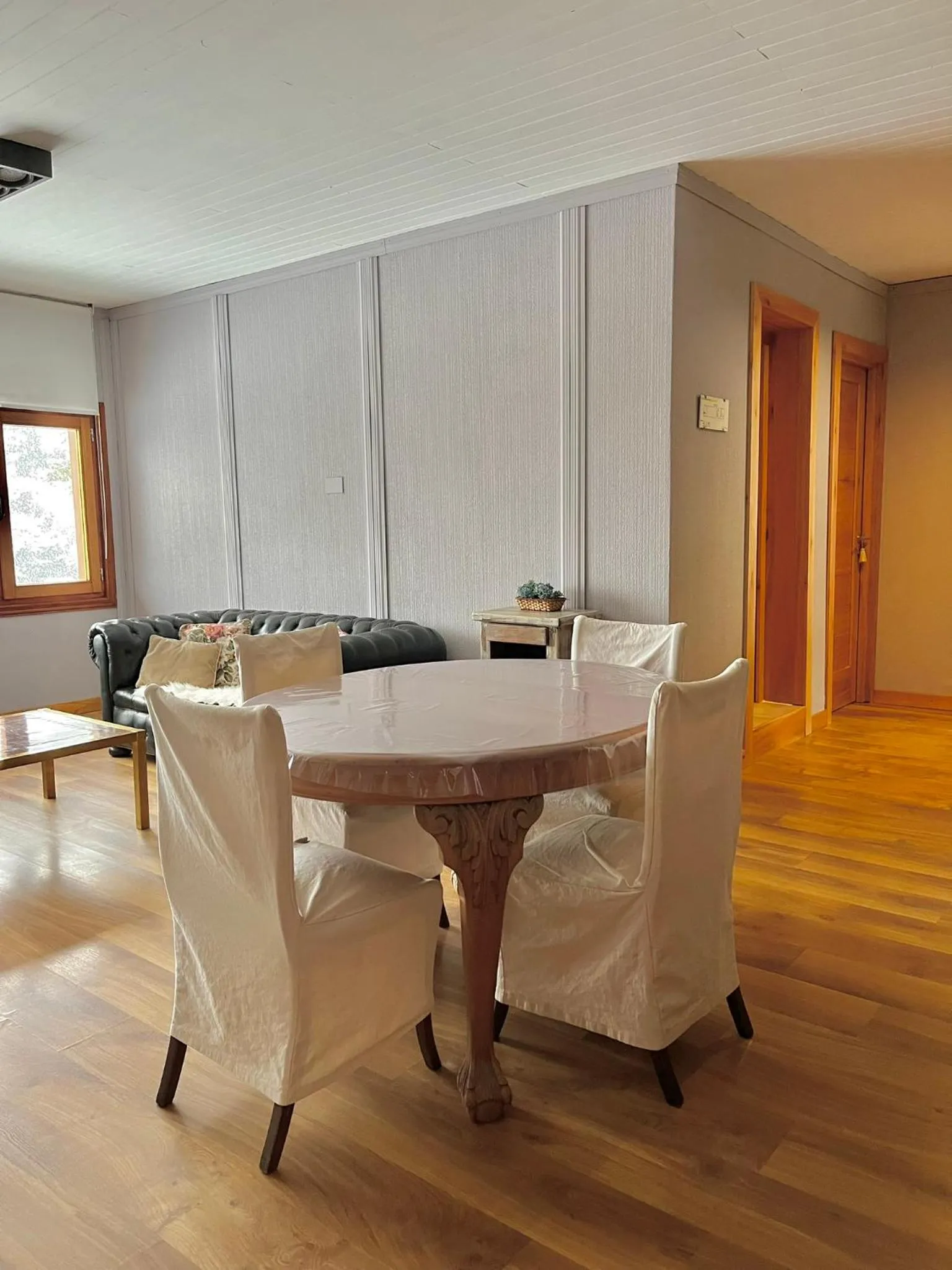 Dining area in Le Bouquet Apart Hotel