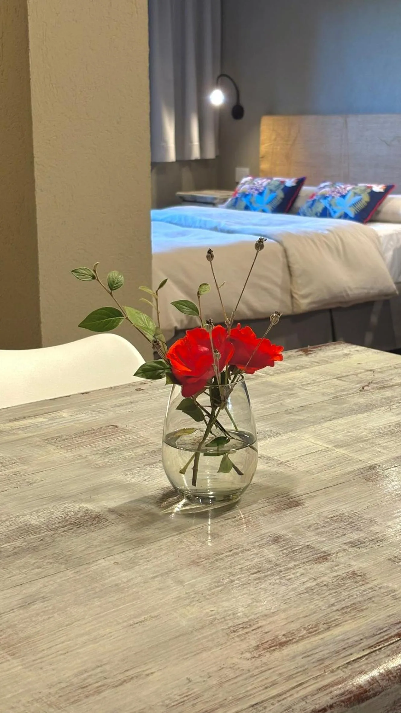 Bed in Le Bouquet Apart Hotel