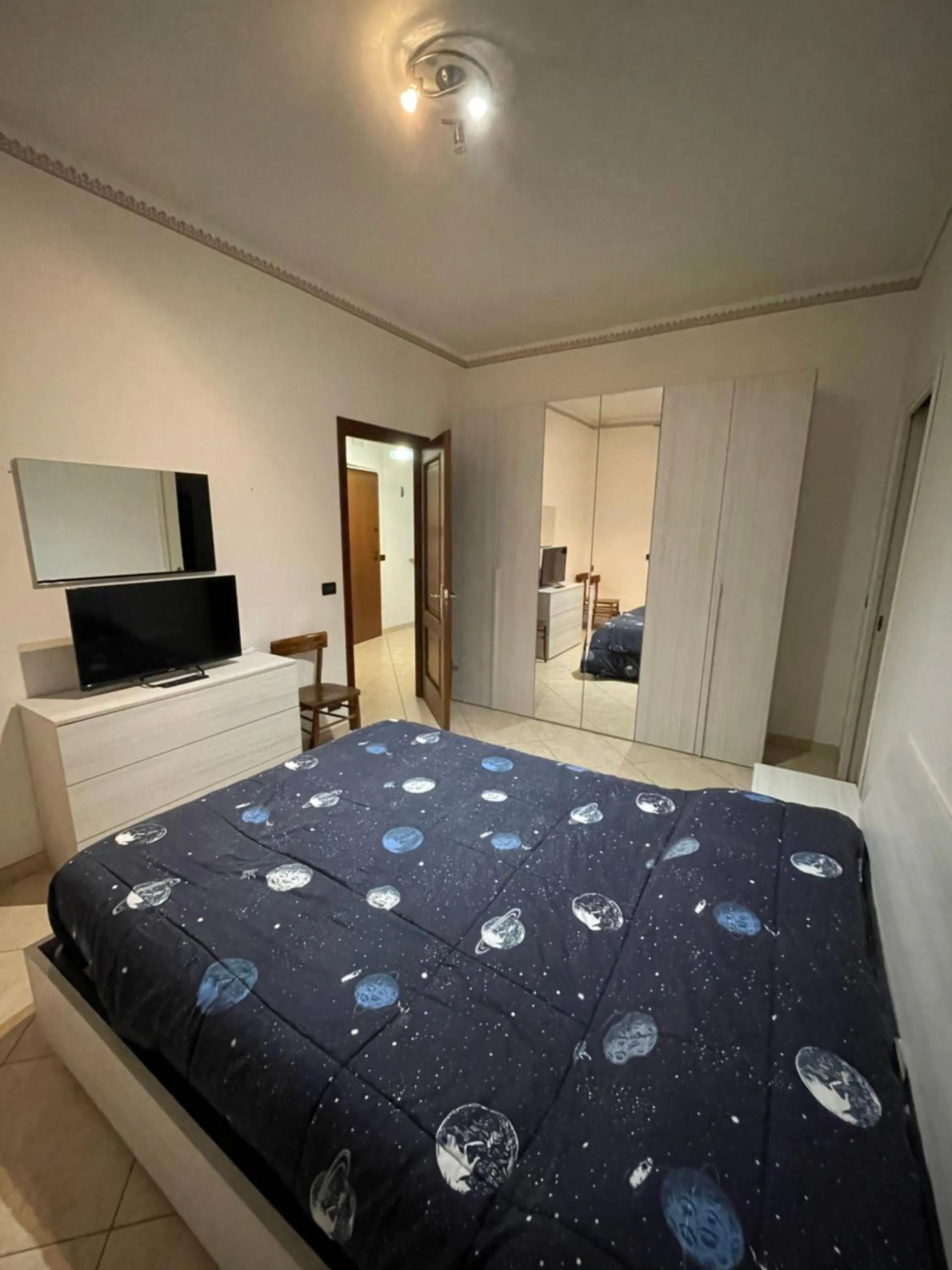 Bed in Appartamento a Andora