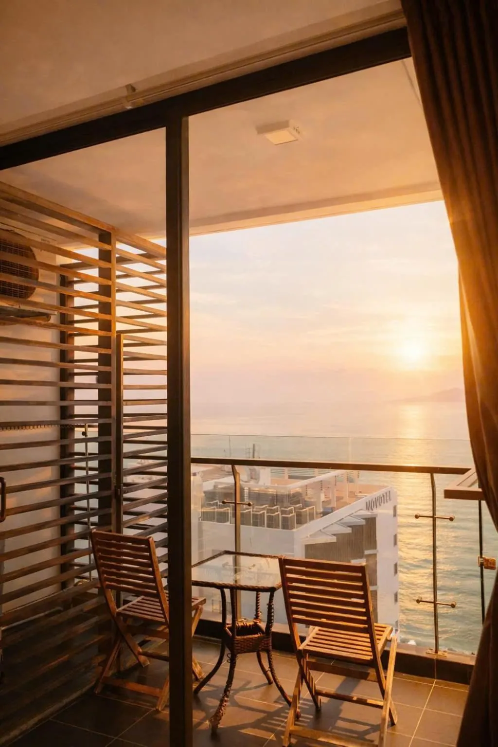 Holi Beach Hotel & Apartments