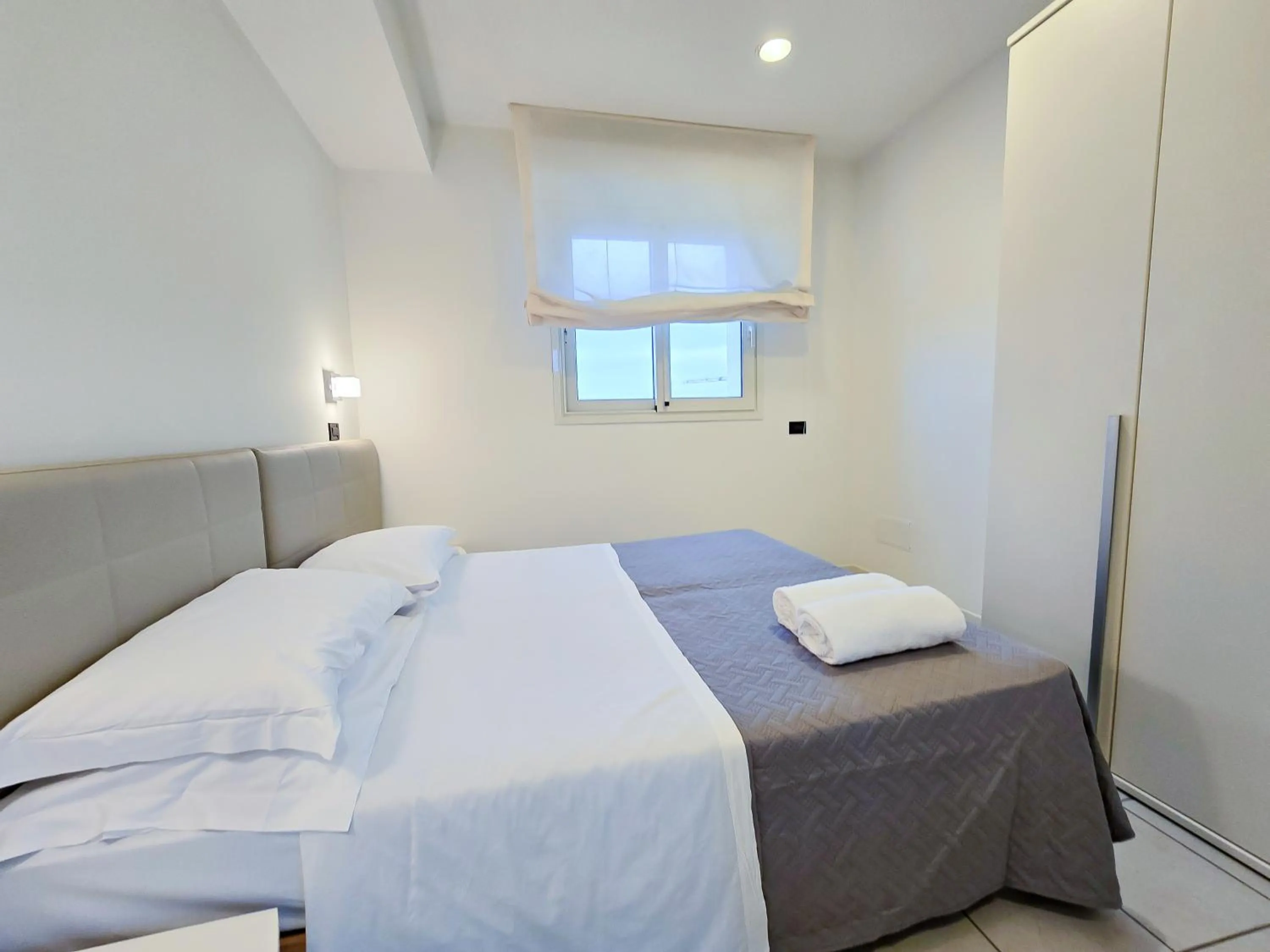 Bedroom, Bed in Hotel Avana Fronte Mare