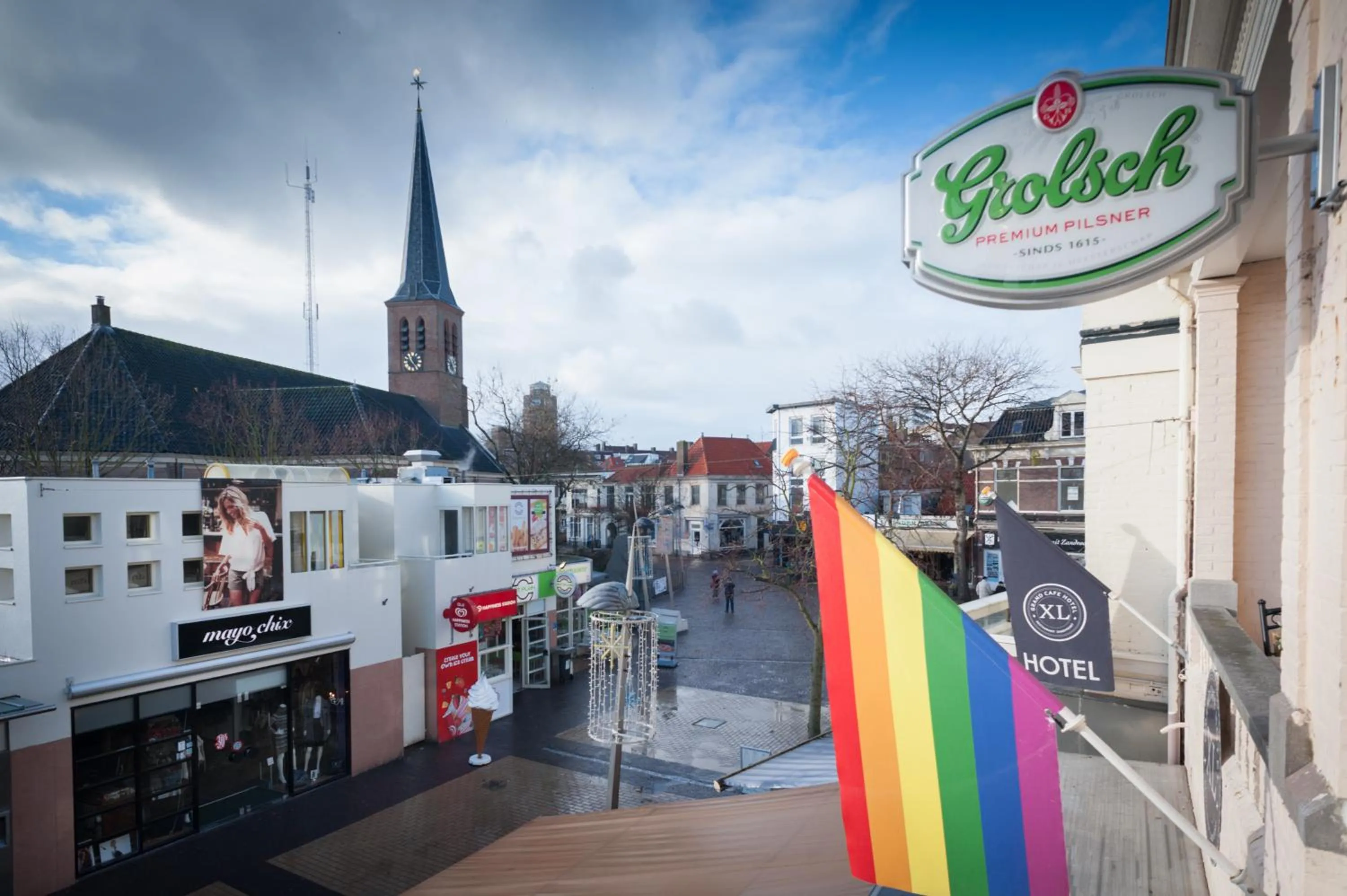 Area and facilities in Hotel Grand Cafe Deight