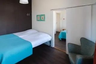 Photo of the whole room, Bed in Hotel Grand Cafe Deight