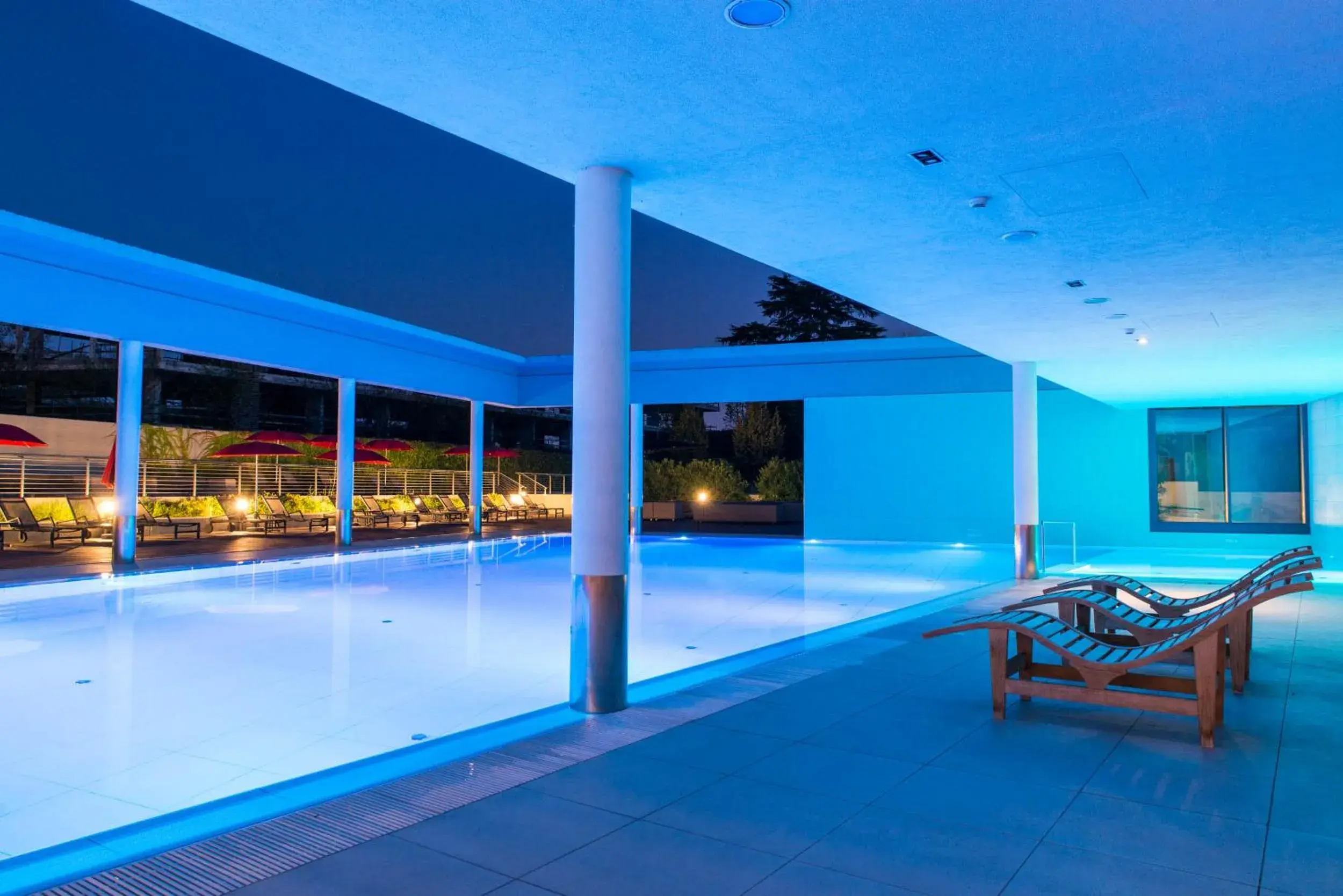 Swimming pool in MOVE Hotels Venezia Nord Swimming pool in MOVE Hotels Venezia Nord