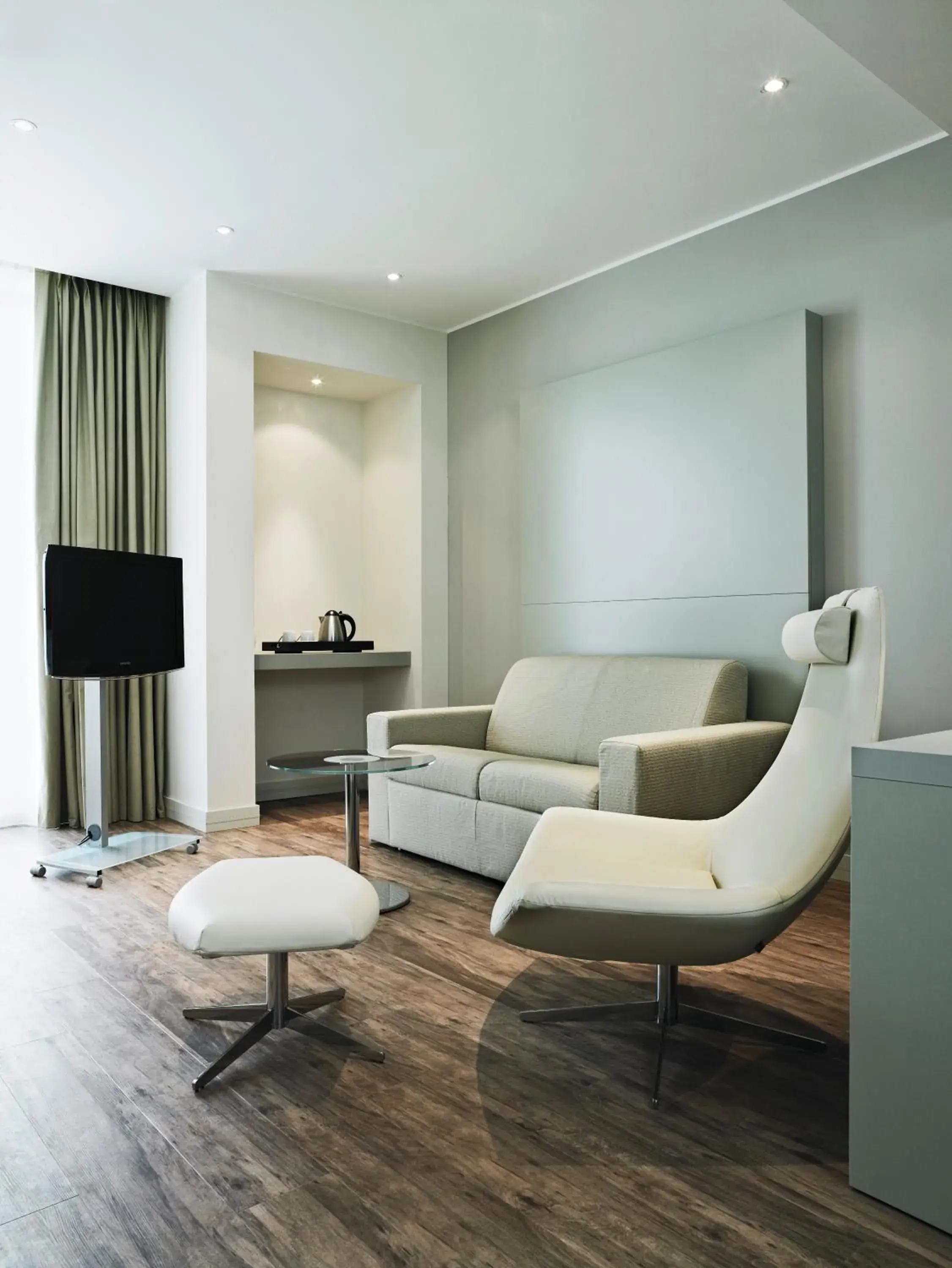 Living room in MOVE Hotels Venezia Nord Living room in MOVE Hotels Venezia Nord