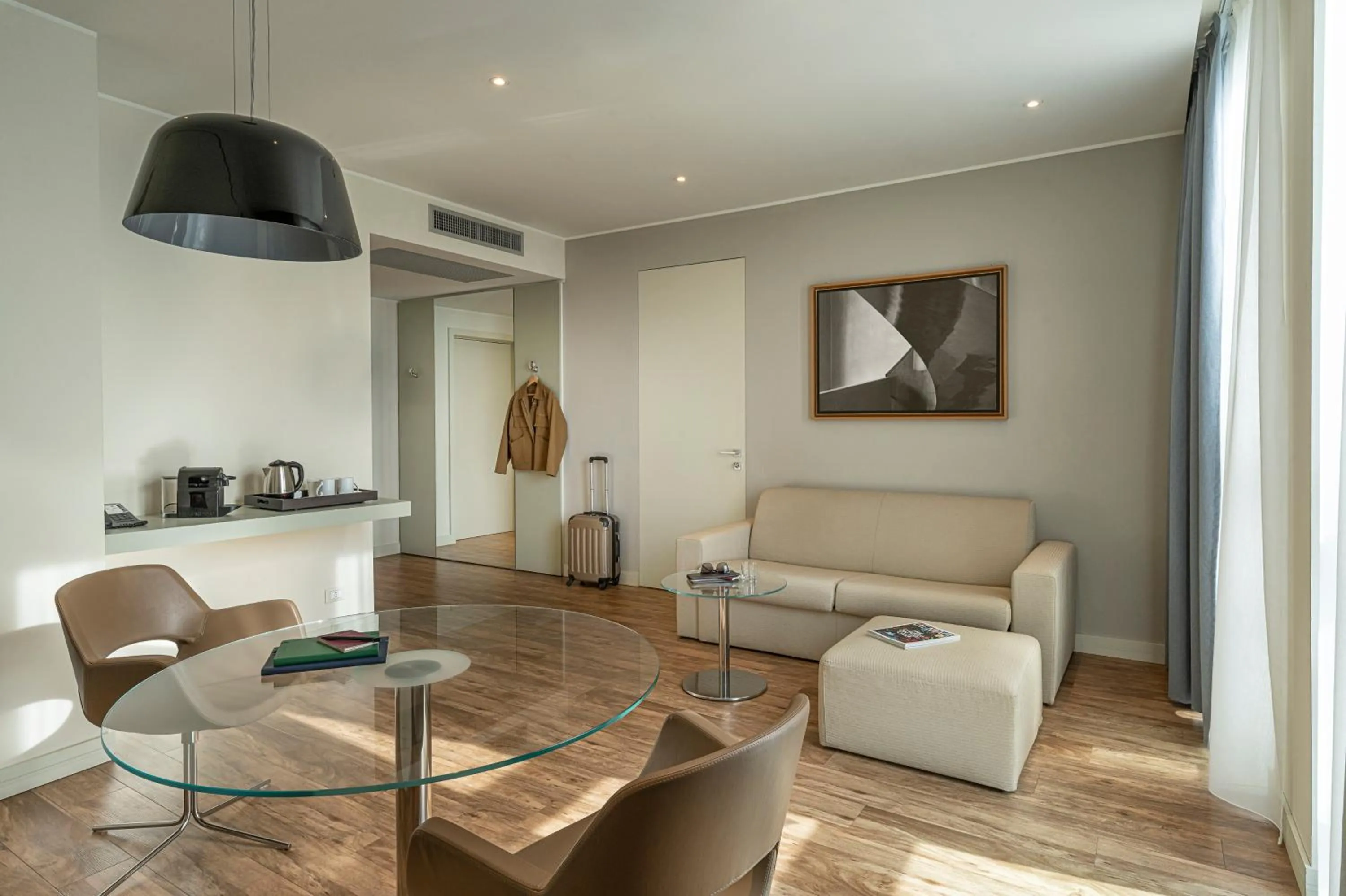 Seating area in MOVE Hotels Venezia Nord