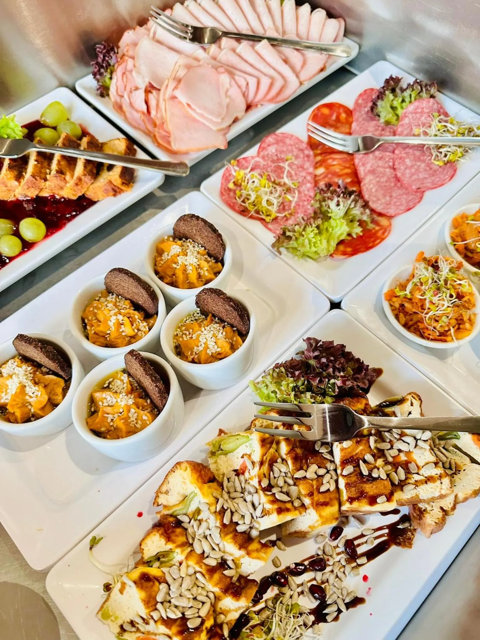 Breakfast in Hotel&Spa Stary Dziwnów basen swimming pool