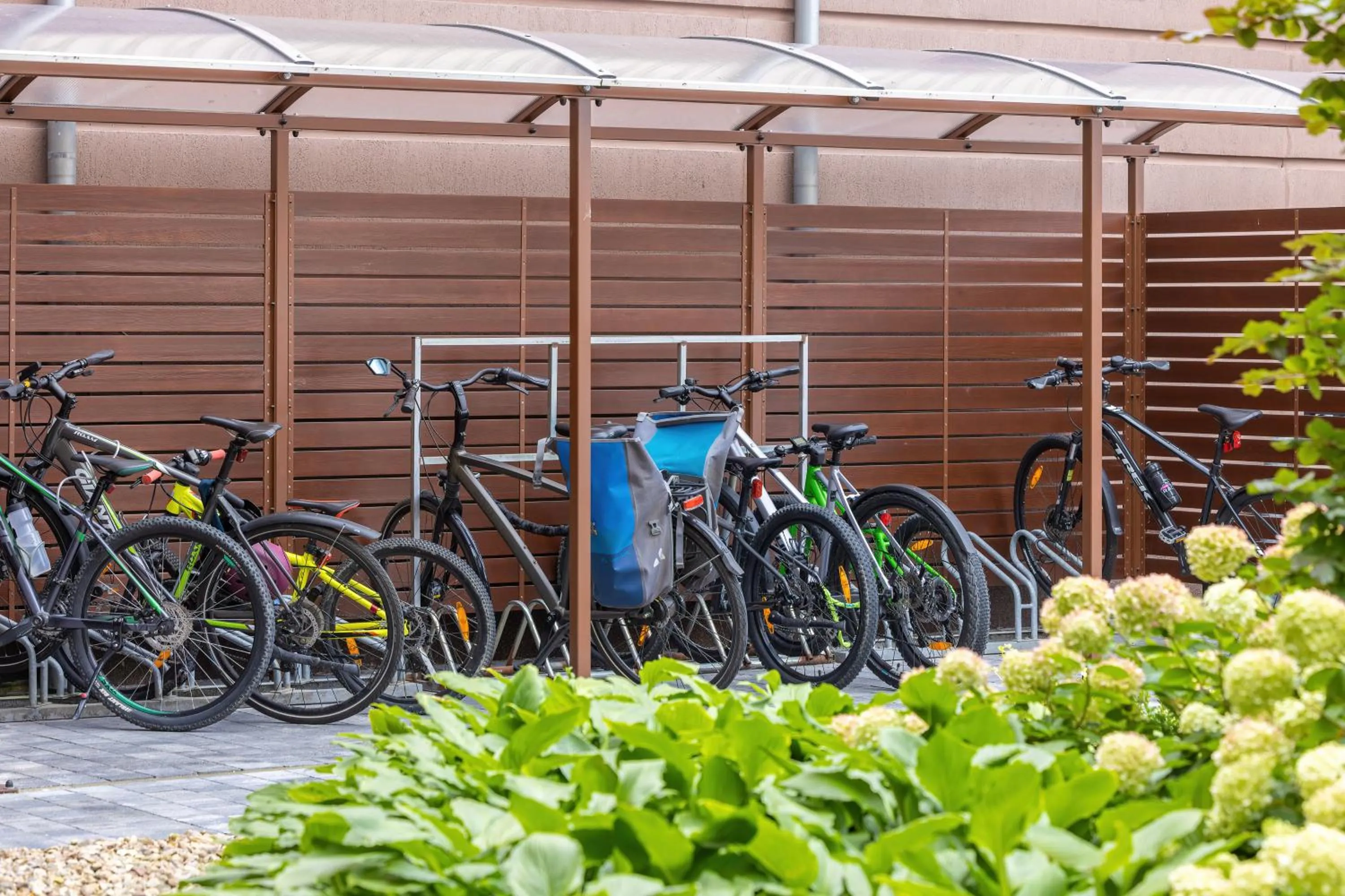 Cycling in Hotel&Spa Stary Dziwnów basen swimming pool