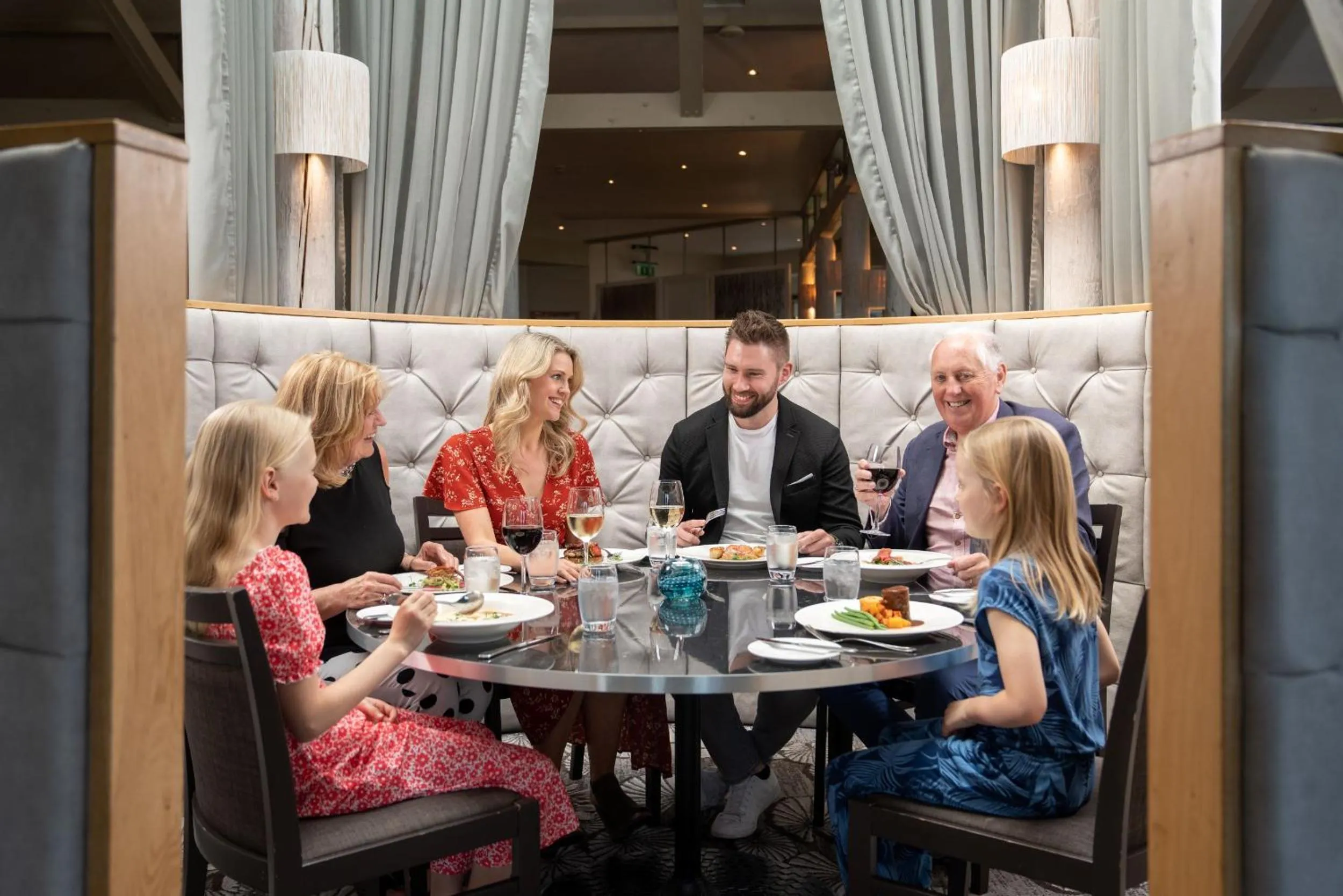 Restaurant/places to eat in Ferrycarrig Hotel