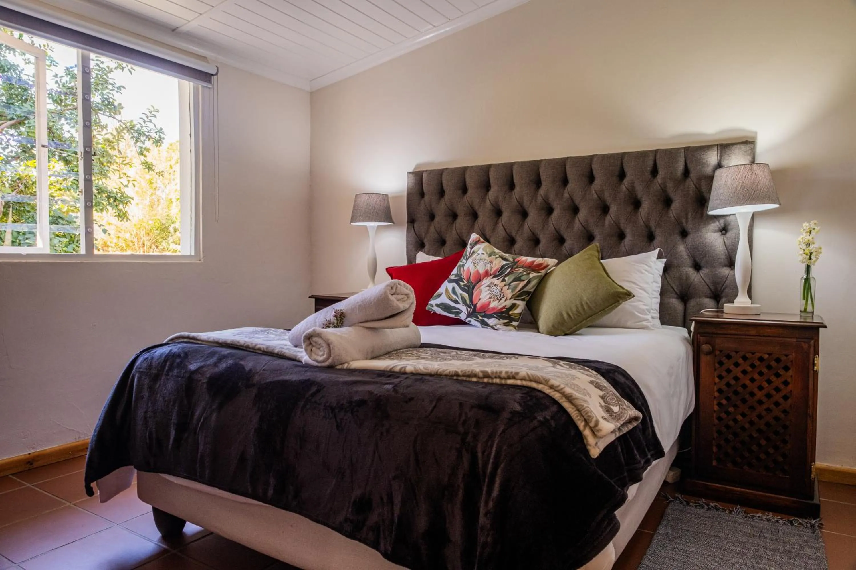 Bedroom, Bed in Natures Way Bushbuck Cottage