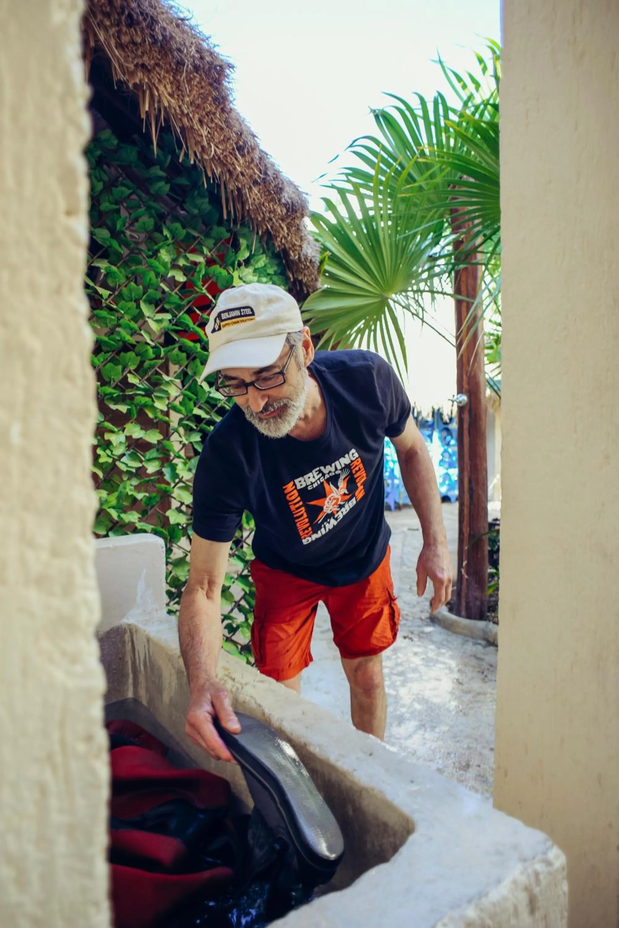 Diving in Aquatech Villas DeRosa Resort