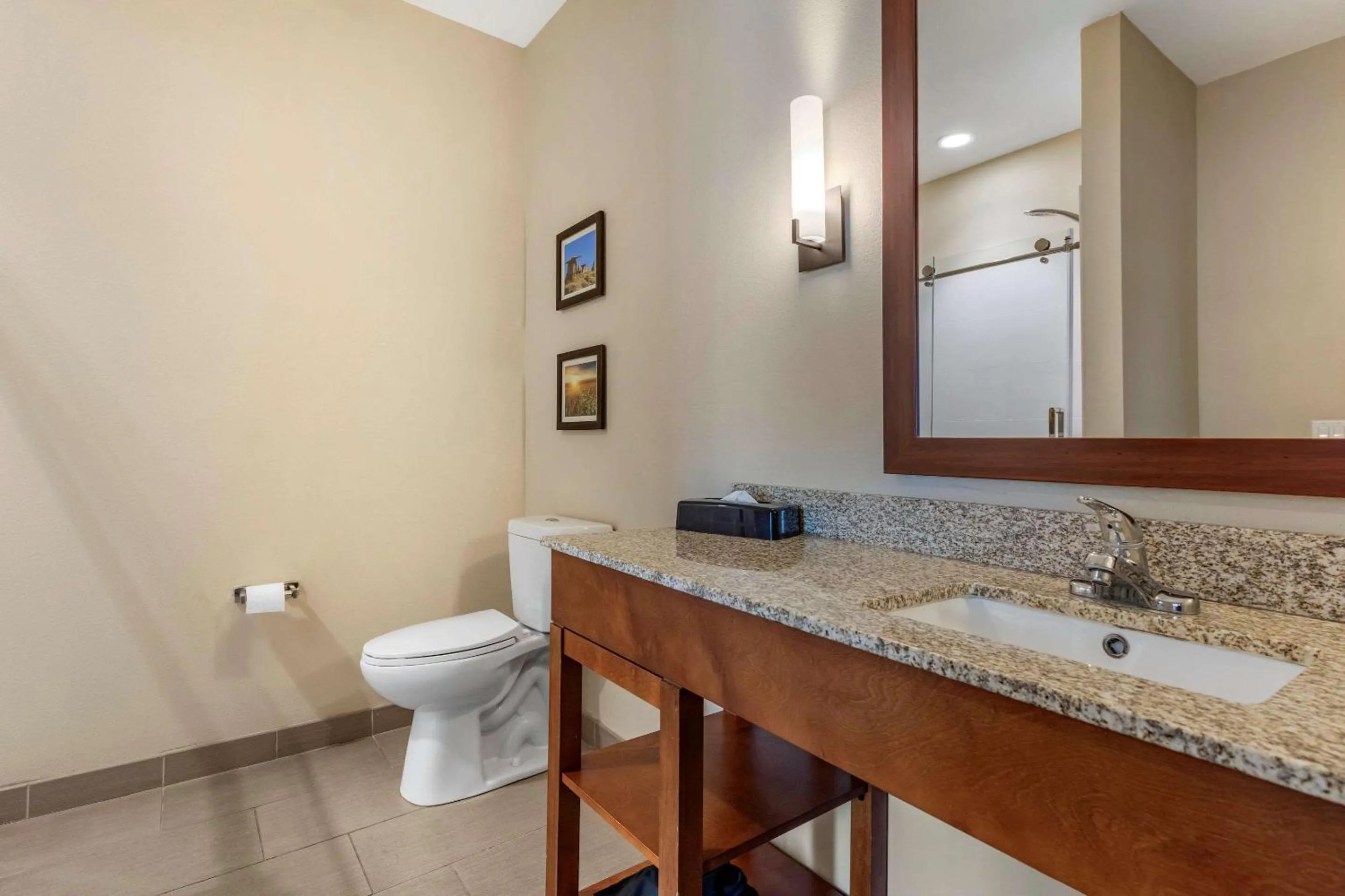 Bedroom in Comfort Inn & Suites