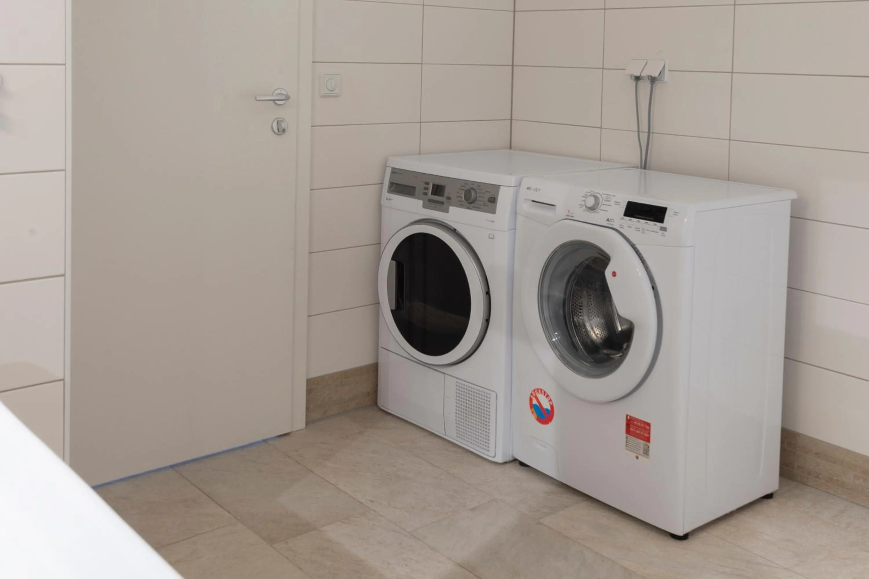 Apartment - single occupancy in WN Rooms