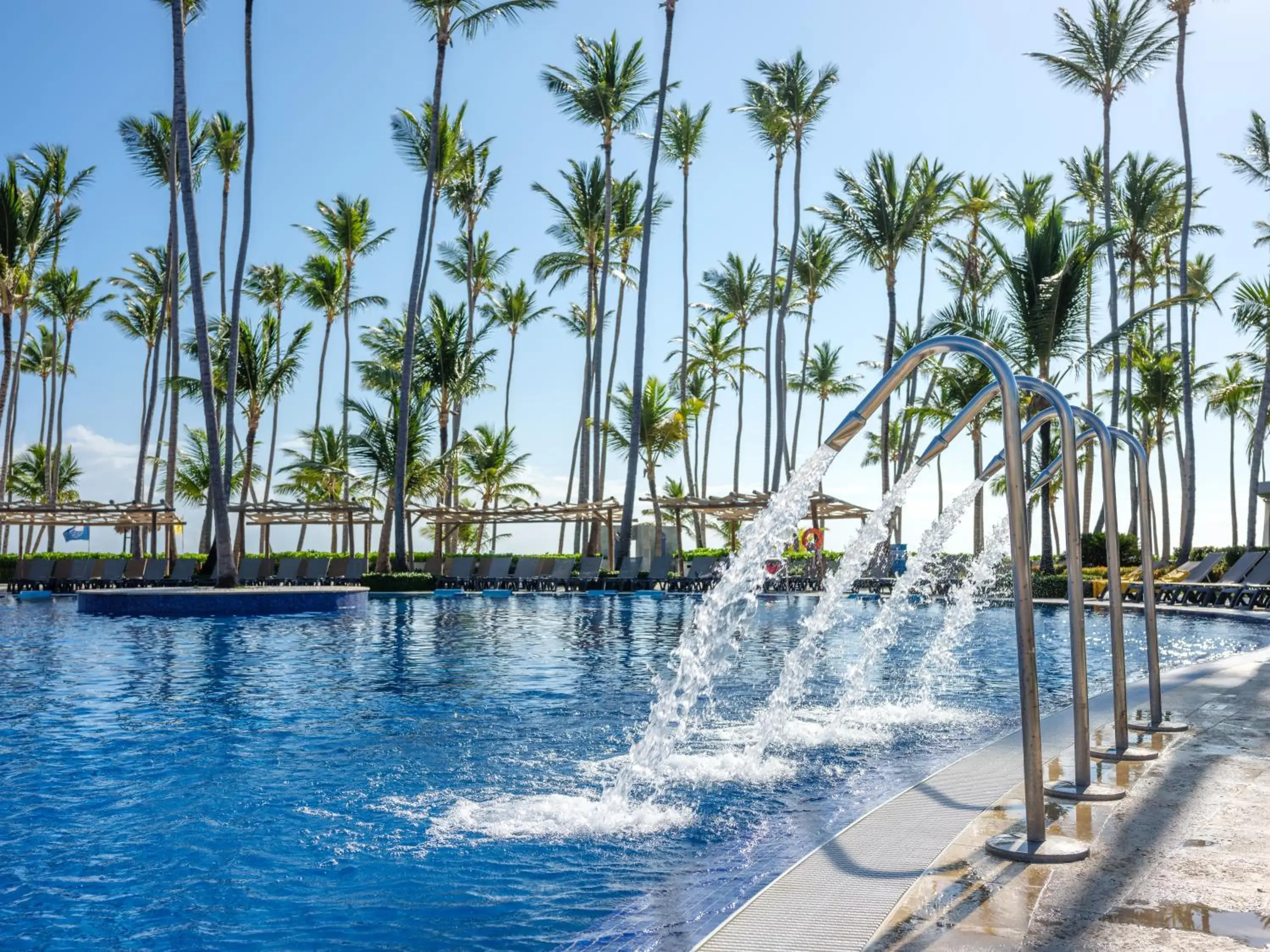 Swimming pool in Barceló Bávaro Beach - Adults Only All Inclusive Swimming pool in Barceló Bávaro Beach - Adults Only All Inclusive